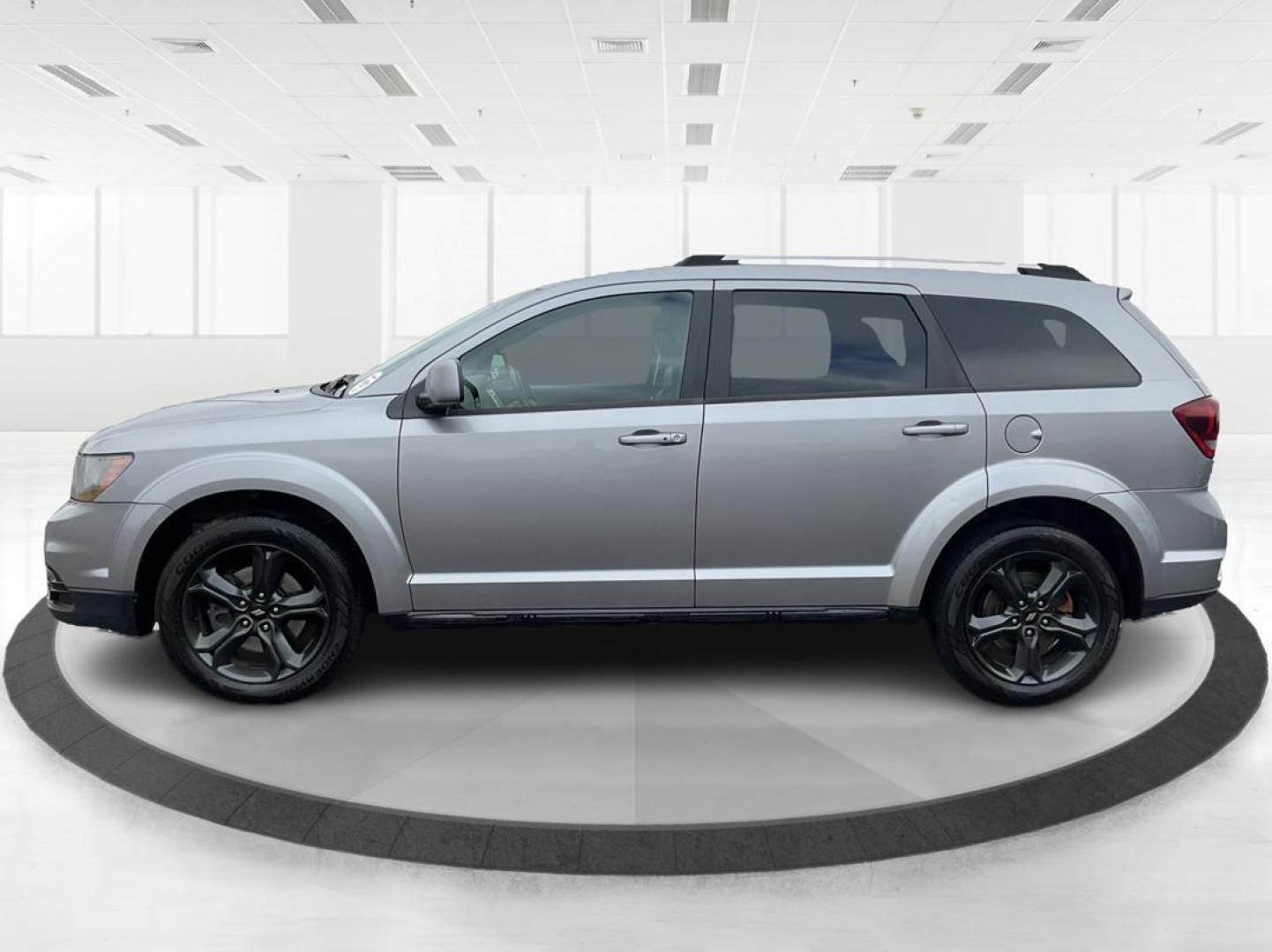 2018 Dodge Journey Crossroad (3C4PDDGG4JT) with an Other engine, located at 4508 South Dixie Dr, Moraine, OH, 45439, (937) 908-9800, 39.807072, -84.031563 - Photo#5