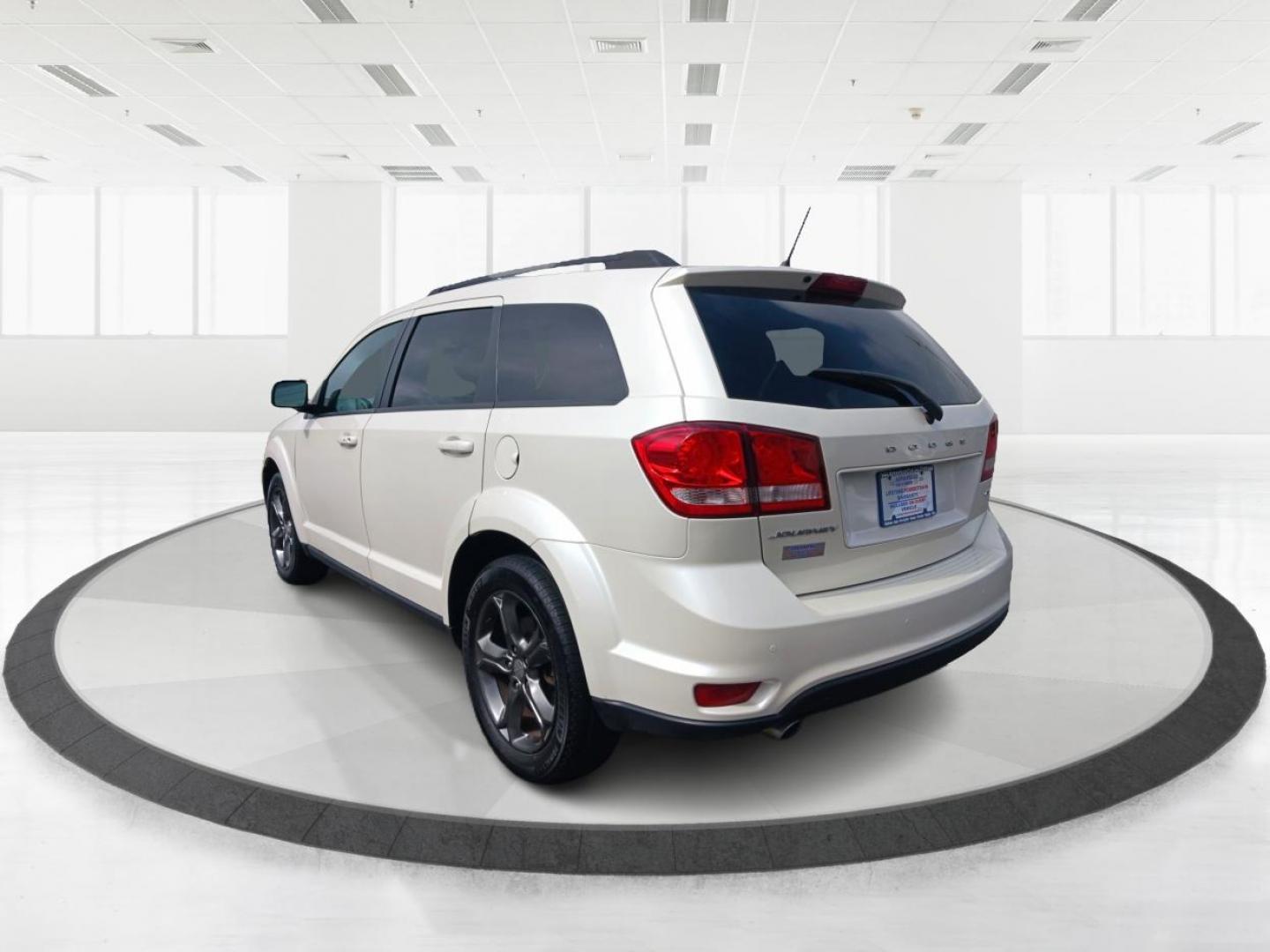 2018 Dodge Journey GT (3C4PDCEG1JT) with an 3.6L V6 DOHC 24V engine, 6-Speed Automatic transmission, located at 1184 Kauffman Ave, Fairborn, OH, 45324, (937) 908-9800, 39.807072, -84.031563 - Photo#4