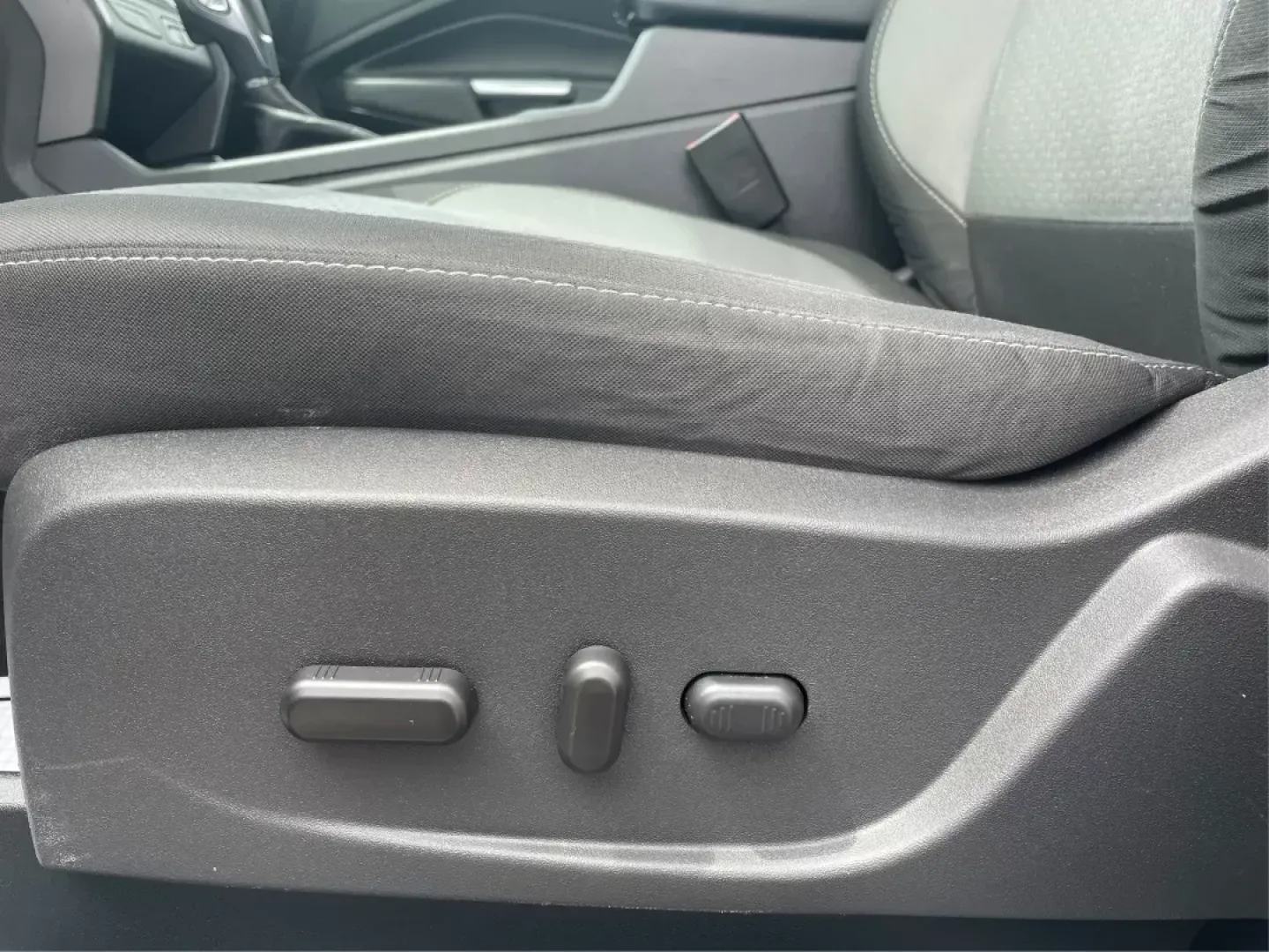 2018 Ford Escape SE (1FMCU9GD2JU) with an Other engine, located at 401 Woodman Dr, Riverside, OH, 45431, (937) 908-9800, 39.761024, -84.120956 - Photo#17