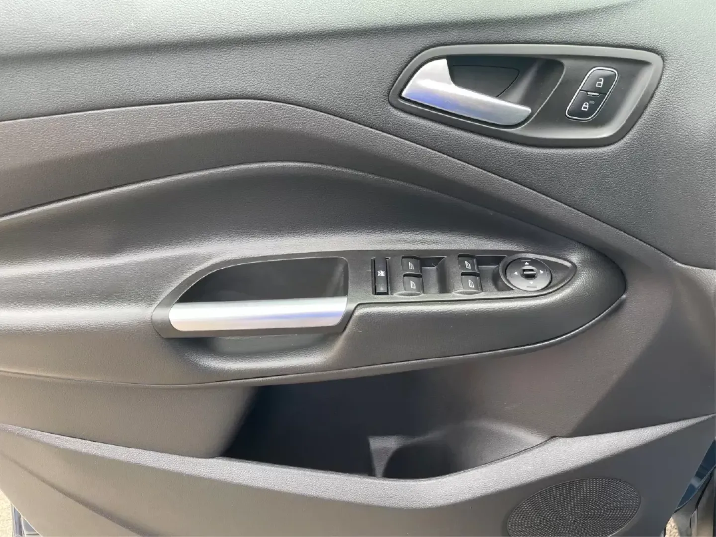 2018 Ford Escape SE (1FMCU9GD2JU) with an Other engine, located at 401 Woodman Dr, Riverside, OH, 45431, (937) 908-9800, 39.761024, -84.120956 - Photo#18