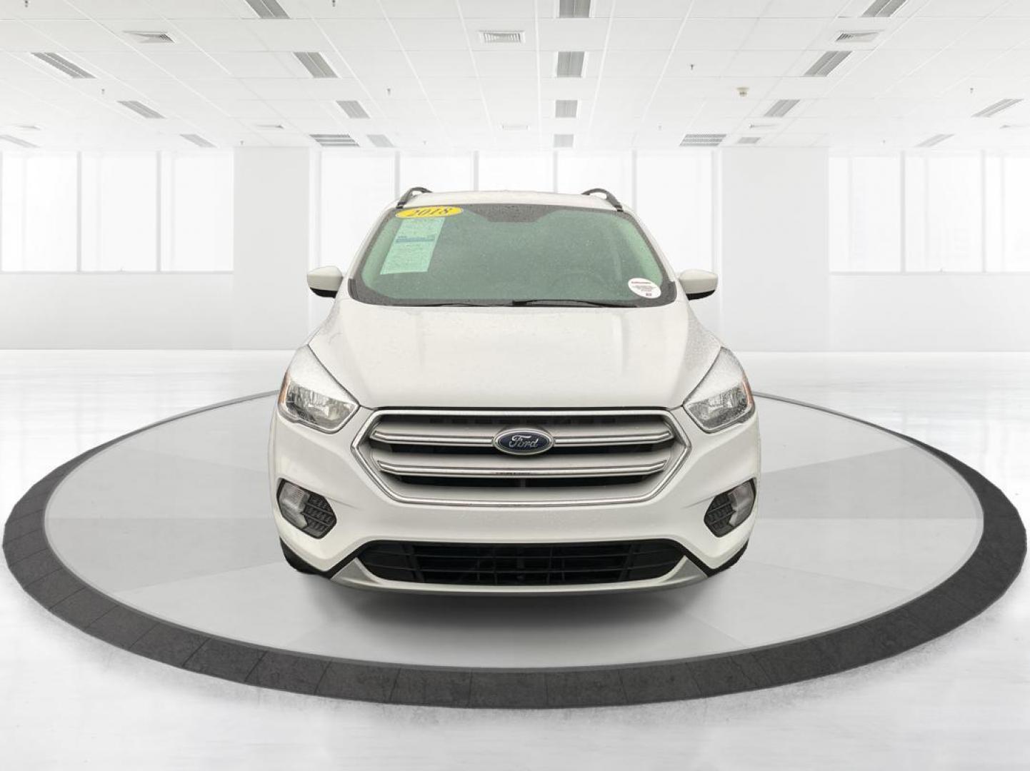 2018 Ford Escape SE (1FMCU0GD0JU) with an Other engine, located at 880 E. National Road, OH, 45377, (937) 908-9800, 39.891918, -84.183975 - Photo#6