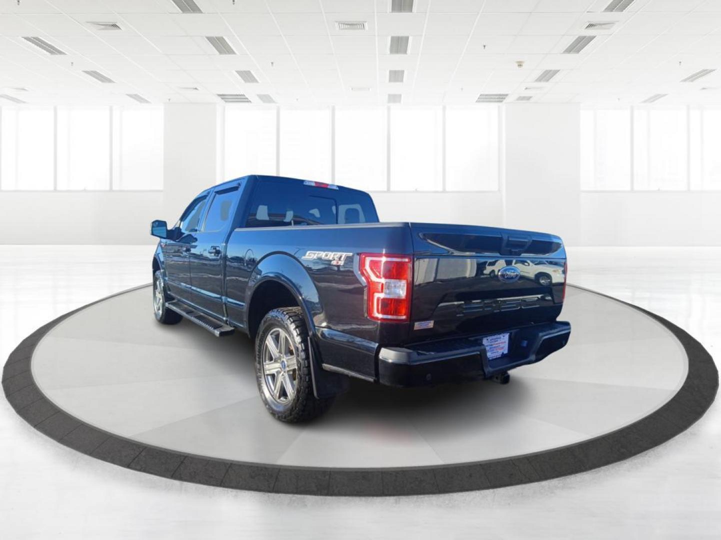 2018 Ford F-150 XL SuperCrew 5.5-ft. Bed 4WD (1FTFW1E53JF) with an 5.0L V8 OHV 16V engine, 6-Speed Automatic transmission, located at 1099 N County Rd 25A , Troy, OH, 45373, (937) 908-9800, 40.057041, -84.215462 - Photo#4