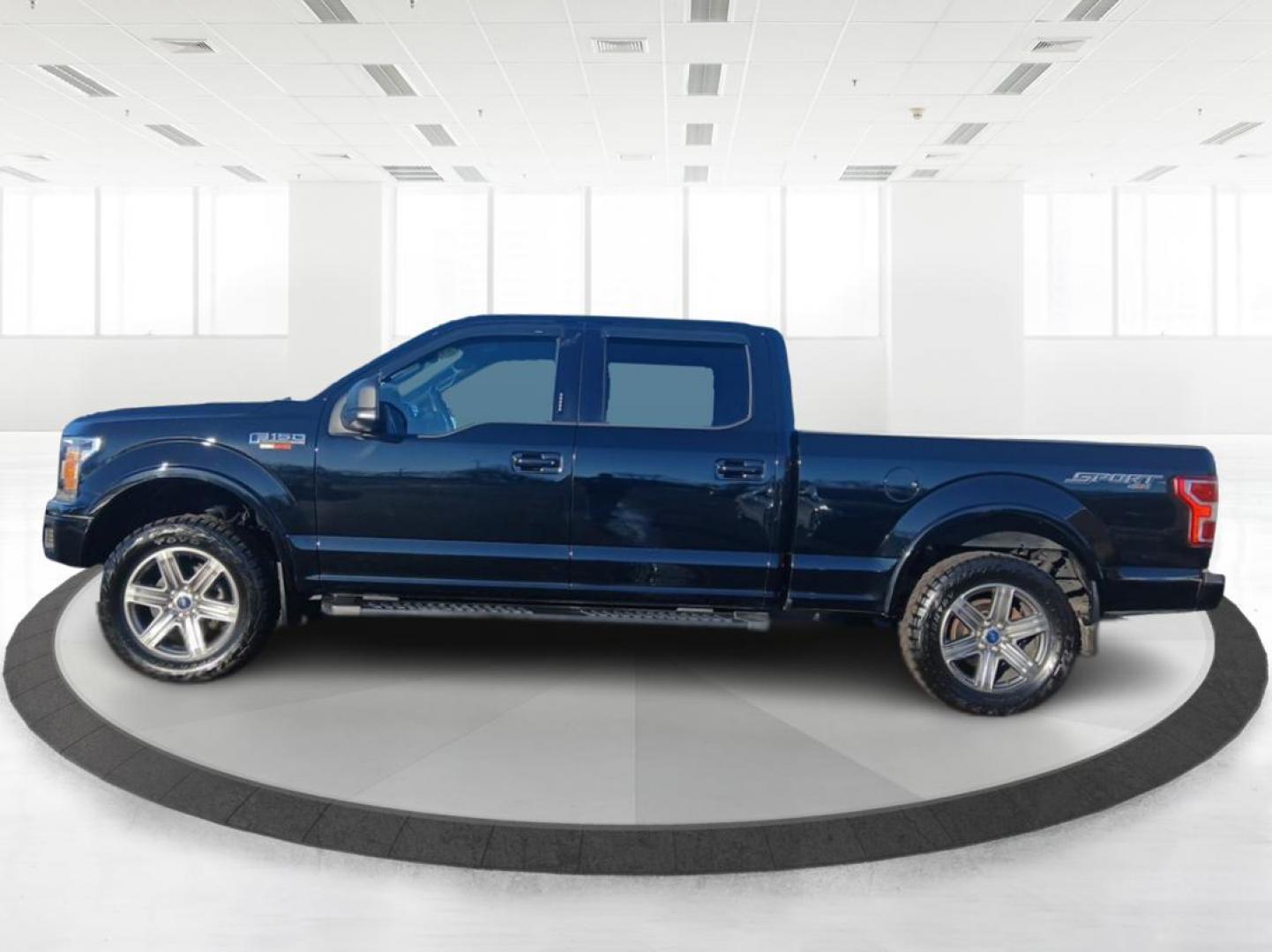 2018 Ford F-150 XL SuperCrew 5.5-ft. Bed 4WD (1FTFW1E53JF) with an 5.0L V8 OHV 16V engine, 6-Speed Automatic transmission, located at 1099 N County Rd 25A , Troy, OH, 45373, (937) 908-9800, 40.057041, -84.215462 - Photo#5