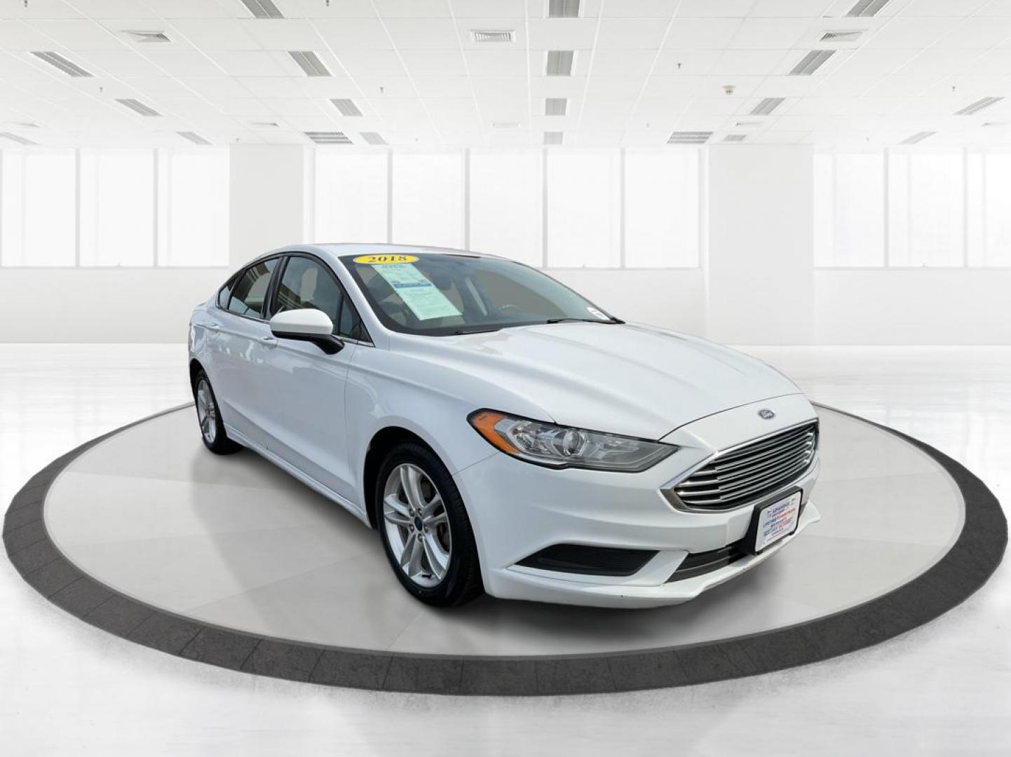 2018 Ford Fusion SE (3FA6P0H79JR) with an Duratec 2.5L I-4 DOHC engine, located at 880 E. National Road, OH, 45377, (937) 908-9800, 39.891918, -84.183975 - Photo#0