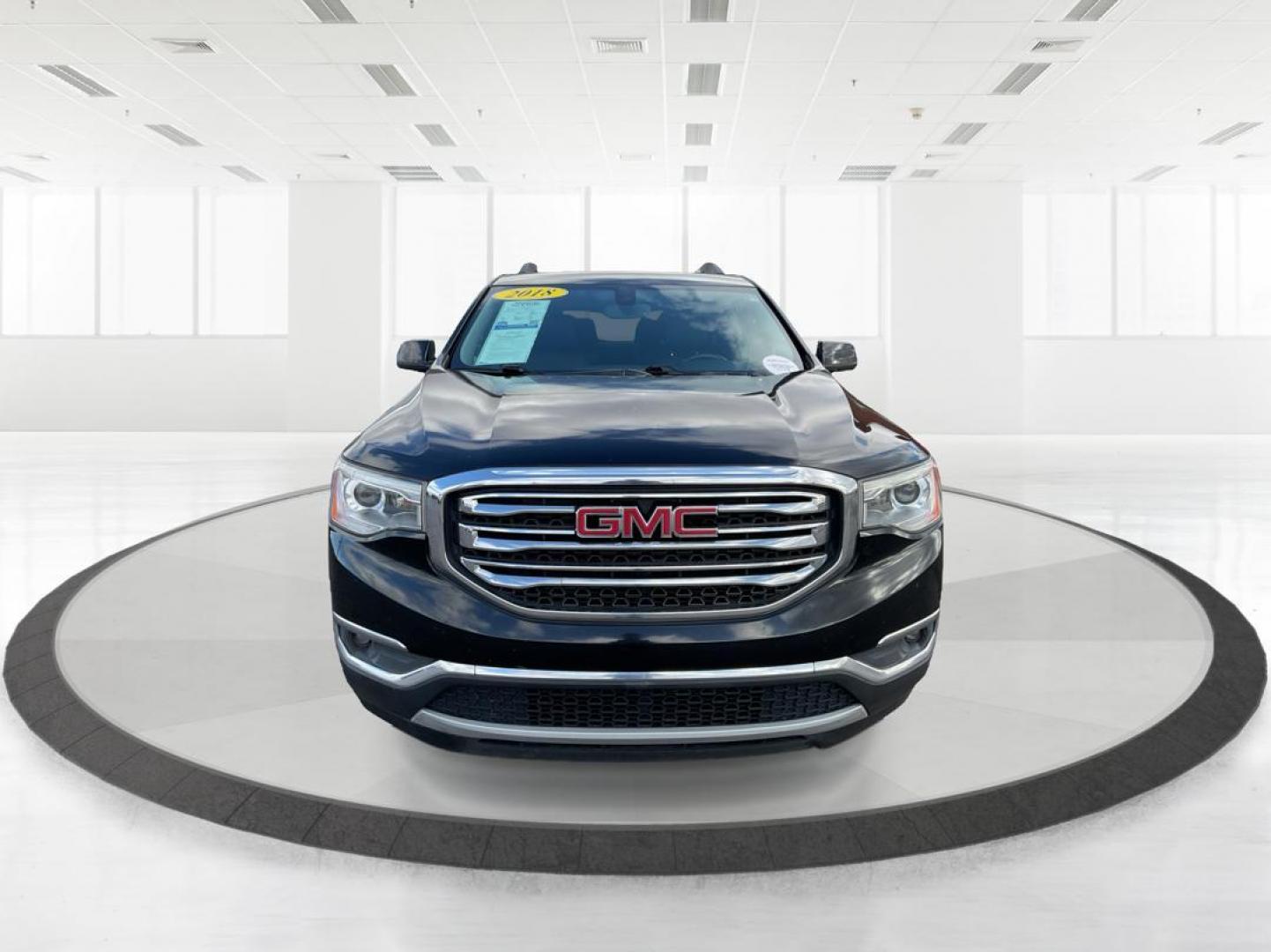 2018 GMC Acadia SLT-1 (1GKKNMLA4JZ) with an 2.5L I-4 gasoline direct injection engine, located at 880 E. National Road, OH, 45377, (937) 908-9800, 39.891918, -84.183975 - Photo#6