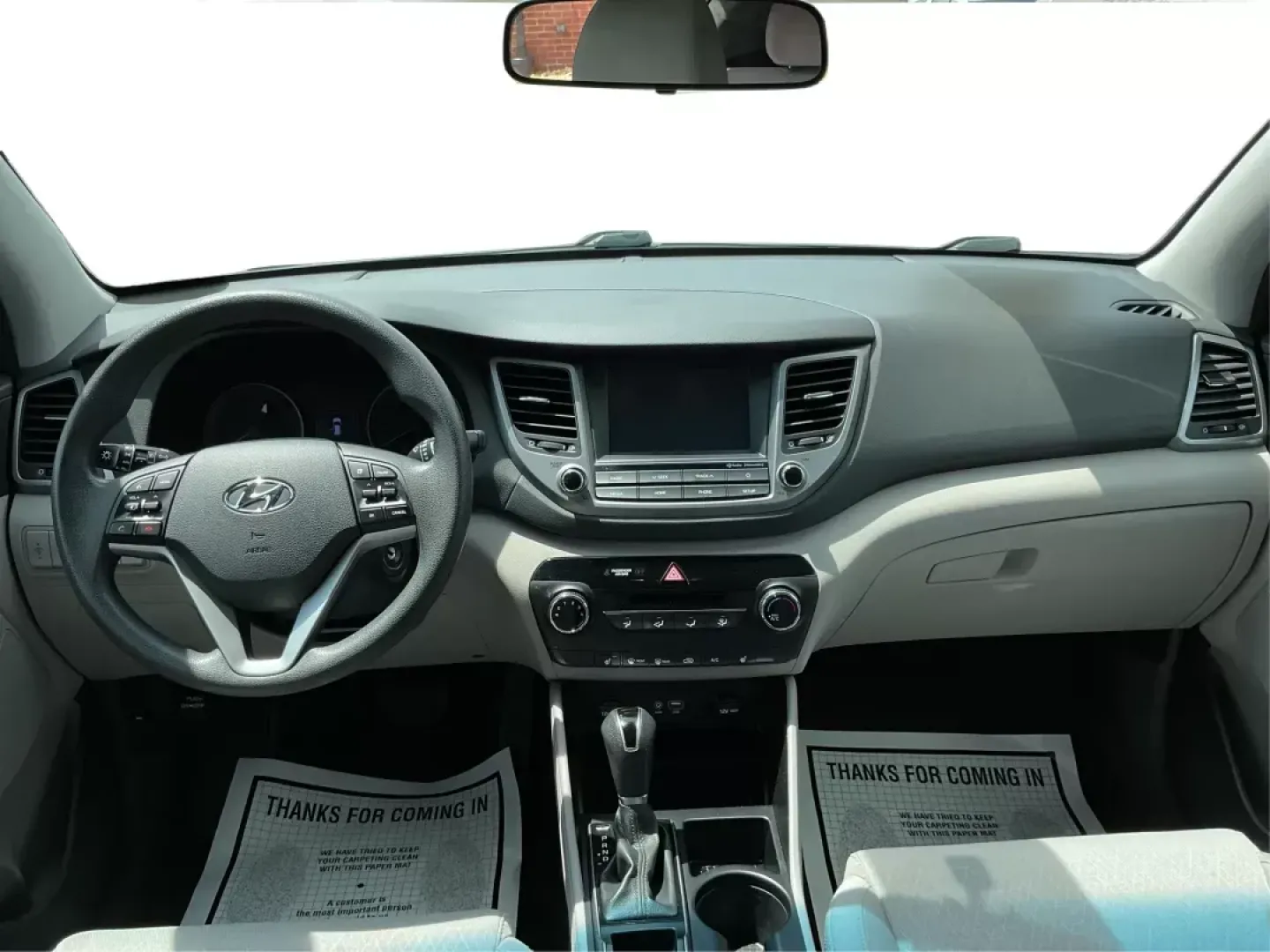 2018 Hyundai Tucson SEL (KM8J3CA44JU) with an Nu 2L I-4 gasoline direct injection engine, located at 4508 South Dixie Dr, Moraine, OH, 45439, (937) 908-9800, 39.807072, -84.031563 - Photo#19