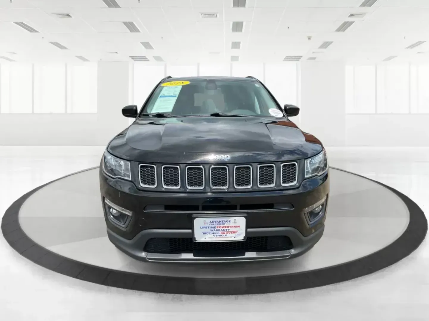 2018 Jeep Compass Latitude 4x4 (3C4NJDBB6JT) with an Other engine, located at 880 E. National Road, OH, 45377, (937) 908-9800, 39.891918, -84.183975 - Photo#6