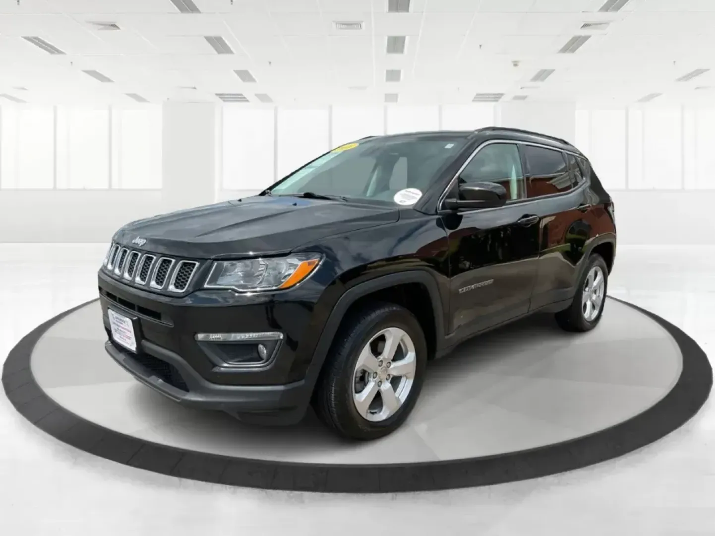 2018 Jeep Compass Latitude 4x4 (3C4NJDBB6JT) with an Other engine, located at 880 E. National Road, OH, 45377, (937) 908-9800, 39.891918, -84.183975 - Photo#7