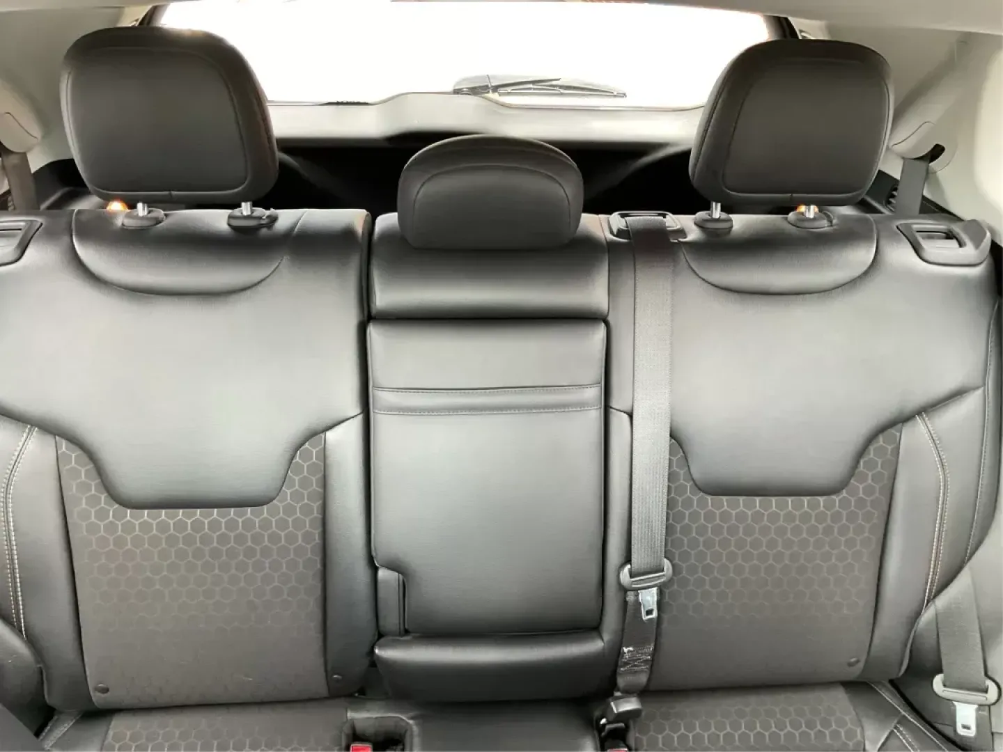 2018 Jeep Compass Latitude 4x4 (3C4NJDBB6JT) with an Other engine, located at 880 E. National Road, OH, 45377, (937) 908-9800, 39.891918, -84.183975 - Photo#13