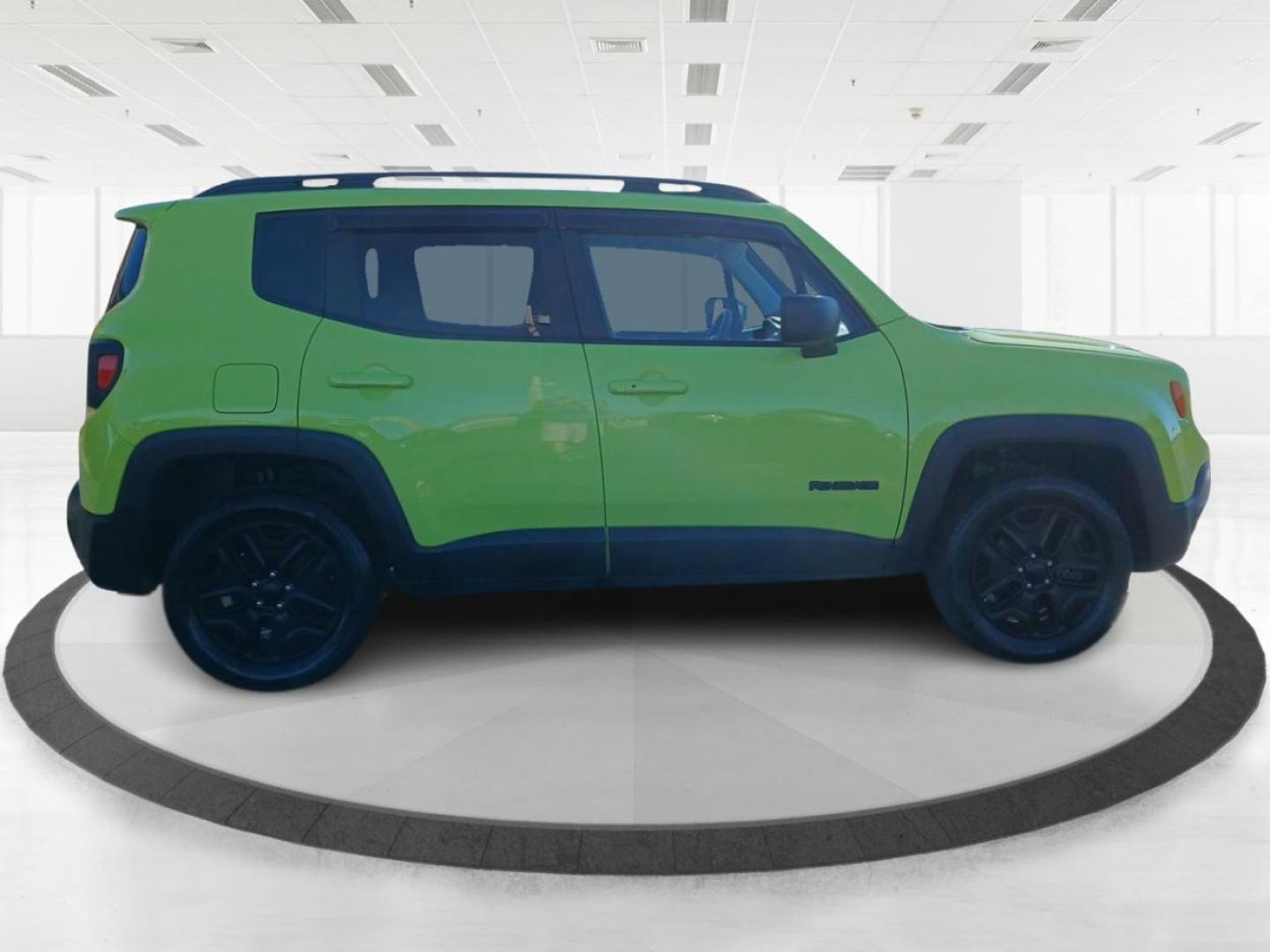 2018 Jeep Renegade Sport 4WD (ZACCJBAB7JP) with an 2.4L L4 DOHC 16V engine, Automatic transmission, located at 1230 East Main St, Xenia, OH, 45385, (937) 908-9800, 39.688042, -83.910538 - Photo#1
