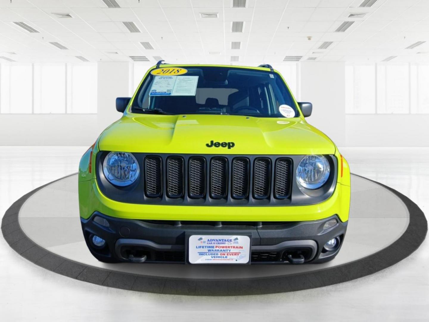 2018 Jeep Renegade Sport 4WD (ZACCJBAB7JP) with an 2.4L L4 DOHC 16V engine, Automatic transmission, located at 1230 East Main St, Xenia, OH, 45385, (937) 908-9800, 39.688042, -83.910538 - Photo#5