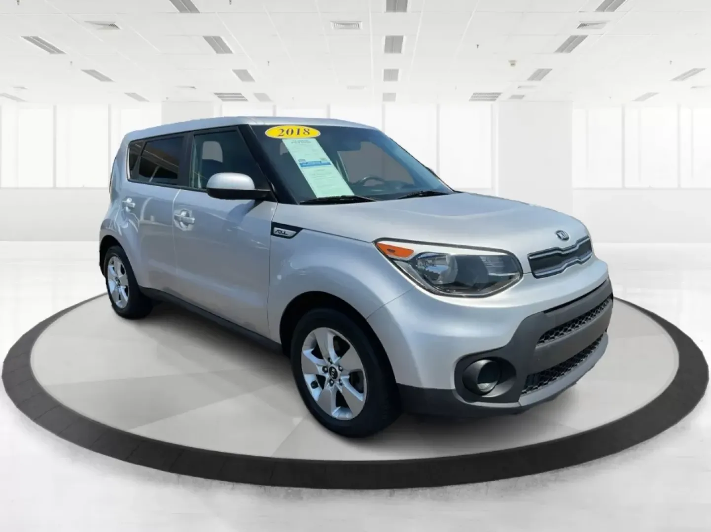 2018 Kia Soul Base 6A (KNDJN2A29J7) with an 1.6L L4 DOHC 16V engine, 6-Speed Automatic transmission, located at 8750 N County Rd 25A, Piqua, OH, 45356, (937) 908-9800, 40.164391, -84.232513 - Photo#14