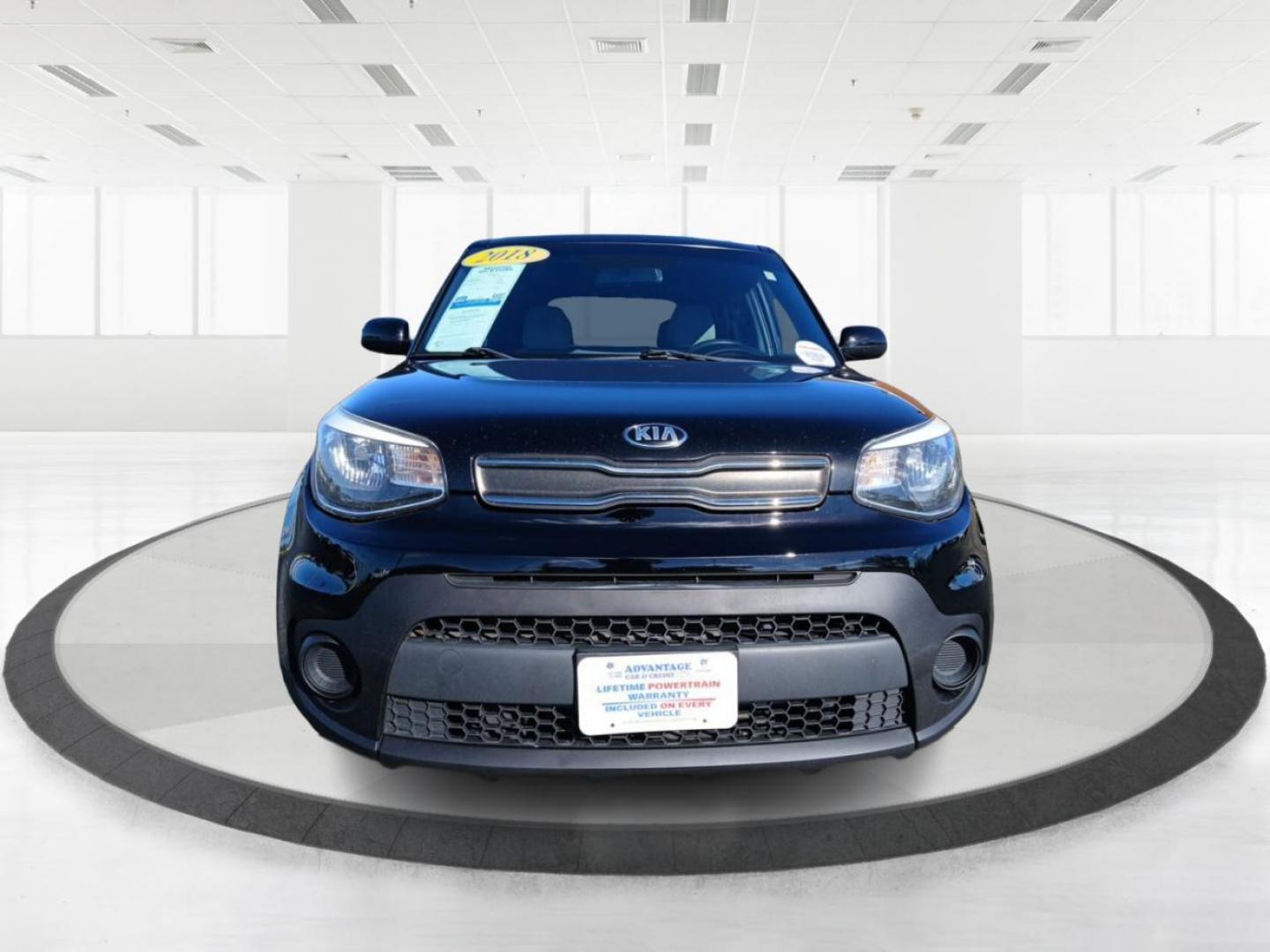 2018 Kia Soul Base 6A (KNDJN2A23J7) with an 1.6L L4 DOHC 16V engine, 6-Speed Automatic transmission, located at 401 Woodman Dr, Riverside, OH, 45431, (937) 908-9800, 39.761024, -84.120956 - Photo#4