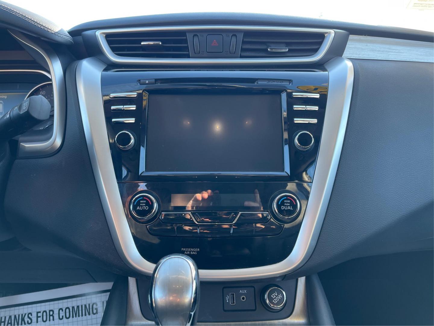 2018 Nissan Murano SL AWD (5N1AZ2MH4JN) with an 3.5L V6 DOHC 24V engine, Continuously Variable Transmission transmission, located at 880 E. National Road, OH, 45377, (937) 908-9800, 39.891918, -84.183975 - Photo#12