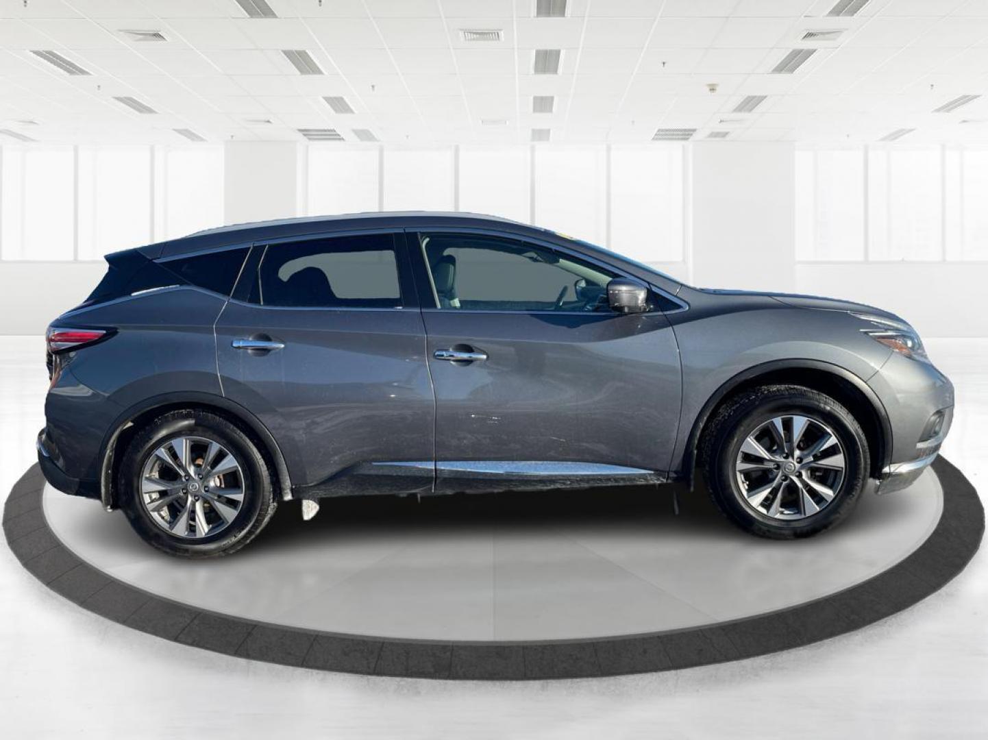 2018 Nissan Murano SL AWD (5N1AZ2MH4JN) with an 3.5L V6 DOHC 24V engine, Continuously Variable Transmission transmission, located at 880 E. National Road, OH, 45377, (937) 908-9800, 39.891918, -84.183975 - Photo#1