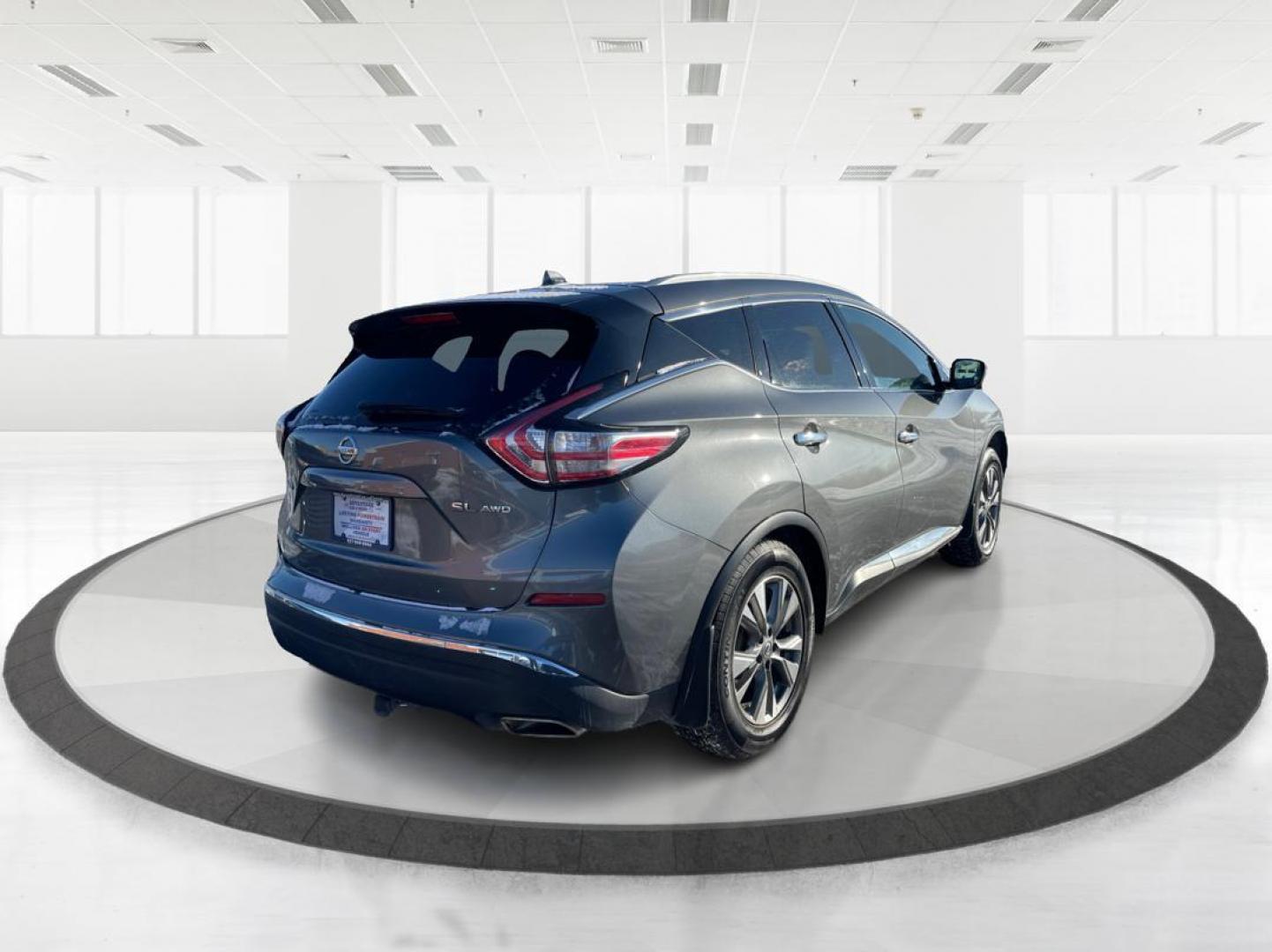 2018 Nissan Murano SL AWD (5N1AZ2MH4JN) with an 3.5L V6 DOHC 24V engine, Continuously Variable Transmission transmission, located at 880 E. National Road, OH, 45377, (937) 908-9800, 39.891918, -84.183975 - Photo#2