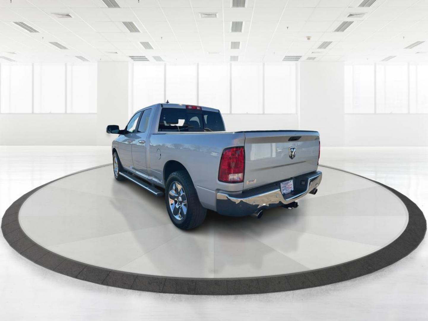 2018 Ram 1500 Big Horn Quad Cab 4x4 6'4 Box (1C6RR7GT2JS) with an EcoDiesel 3L V-6 diesel direct injection engine, located at 8750 N County Rd 25A, Piqua, OH, 45356, (937) 908-9800, 40.164391, -84.232513 - Photo#5