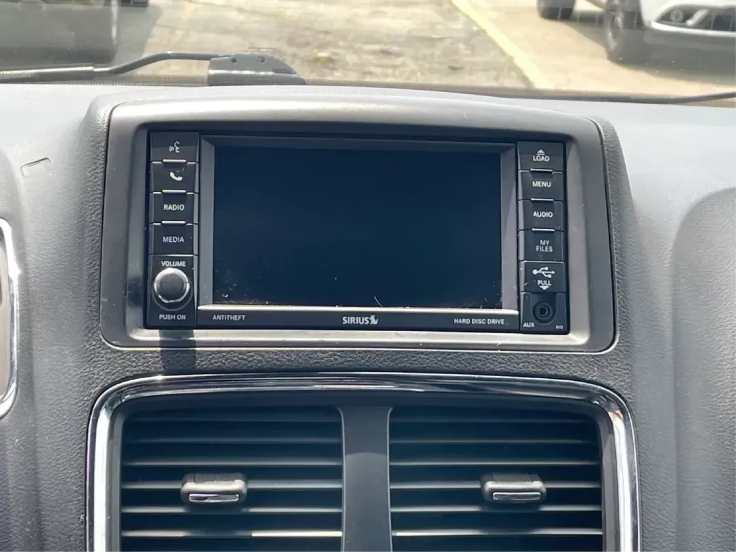 2019 Dodge Grand Caravan GT (2C4RDGEG7KR) with an Pentastar 3.6L V-6 DOHC engine, located at 880 E. National Road, OH, 45377, (937) 908-9800, 39.891918, -84.183975 - Photo#12