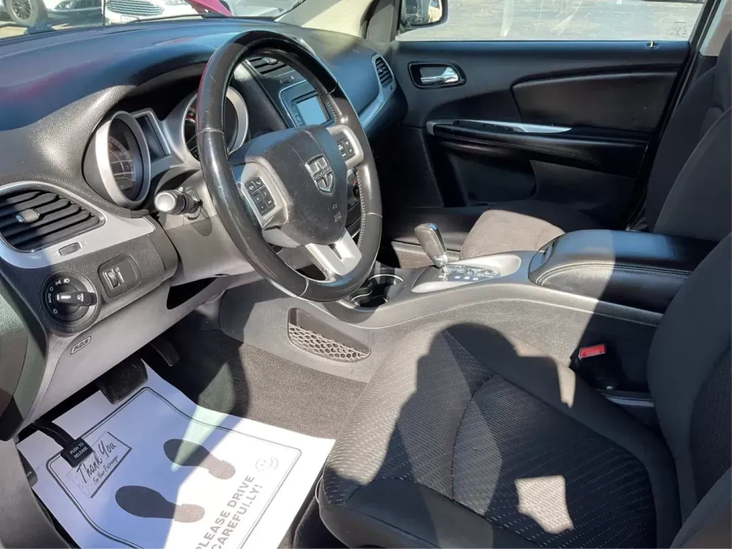 2019 Dodge Journey SE (3C4PDCBBXKT) with an Other engine, located at 1230 East Main St, Xenia, OH, 45385, (937) 908-9800, 39.688042, -83.910538 - Photo#8