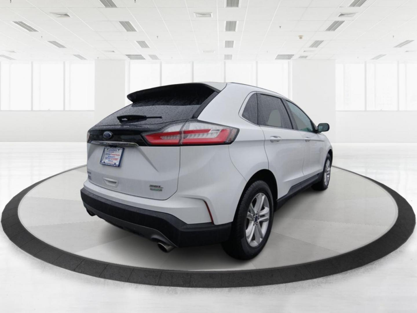 2019 Ford Edge SEL FWD (2FMPK3J9XKB) with an 2.0L L4 DOHC 16V engine, 6-Speed Automatic transmission, located at 880 E. National Road, OH, 45377, (937) 908-9800, 39.891918, -84.183975 - Photo#2