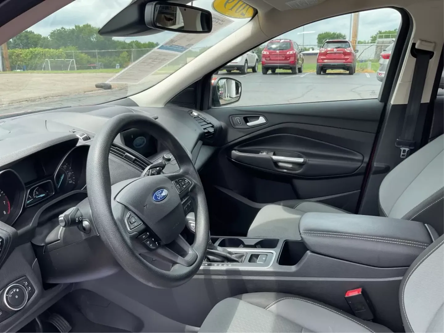 2019 Ford Escape SE (1FMCU9GD7KU) with an Other engine, located at 1230 East Main St, Xenia, OH, 45385, (937) 908-9800, 39.688042, -83.910538 - Photo#8