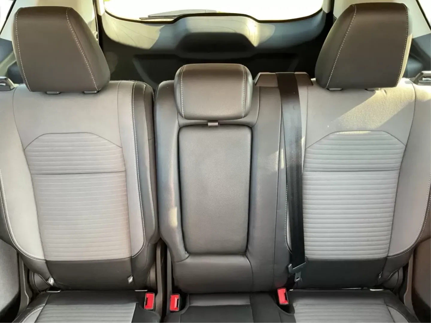2014 Hyundai Santa Fe GLS (KM8SM4HF5EU) with an Lambda II 3.3L V-6 gasoline direct injection engine, located at 8750 N County Rd 25A, Piqua, OH, 45356, (937) 908-9800, 40.164391, -84.232513 - Photo#12