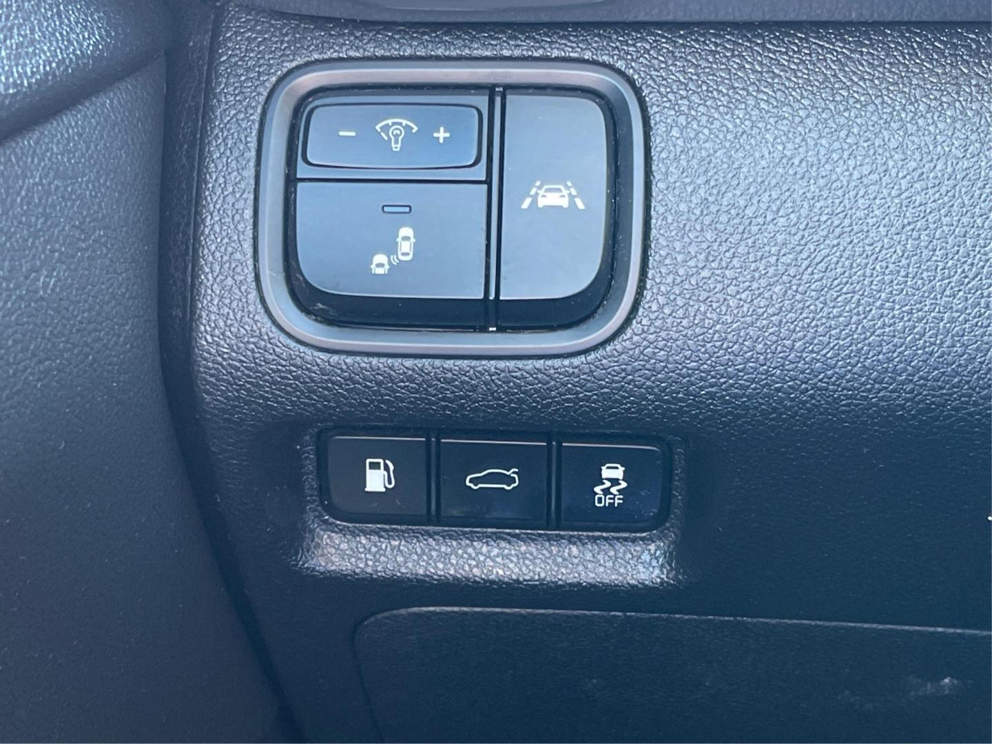 2019 Kia Optima S (5XXGT4L33KG) with an Other engine, located at 401 Woodman Dr, Riverside, OH, 45431, (937) 908-9800, 39.761024, -84.120956 - Photo#16