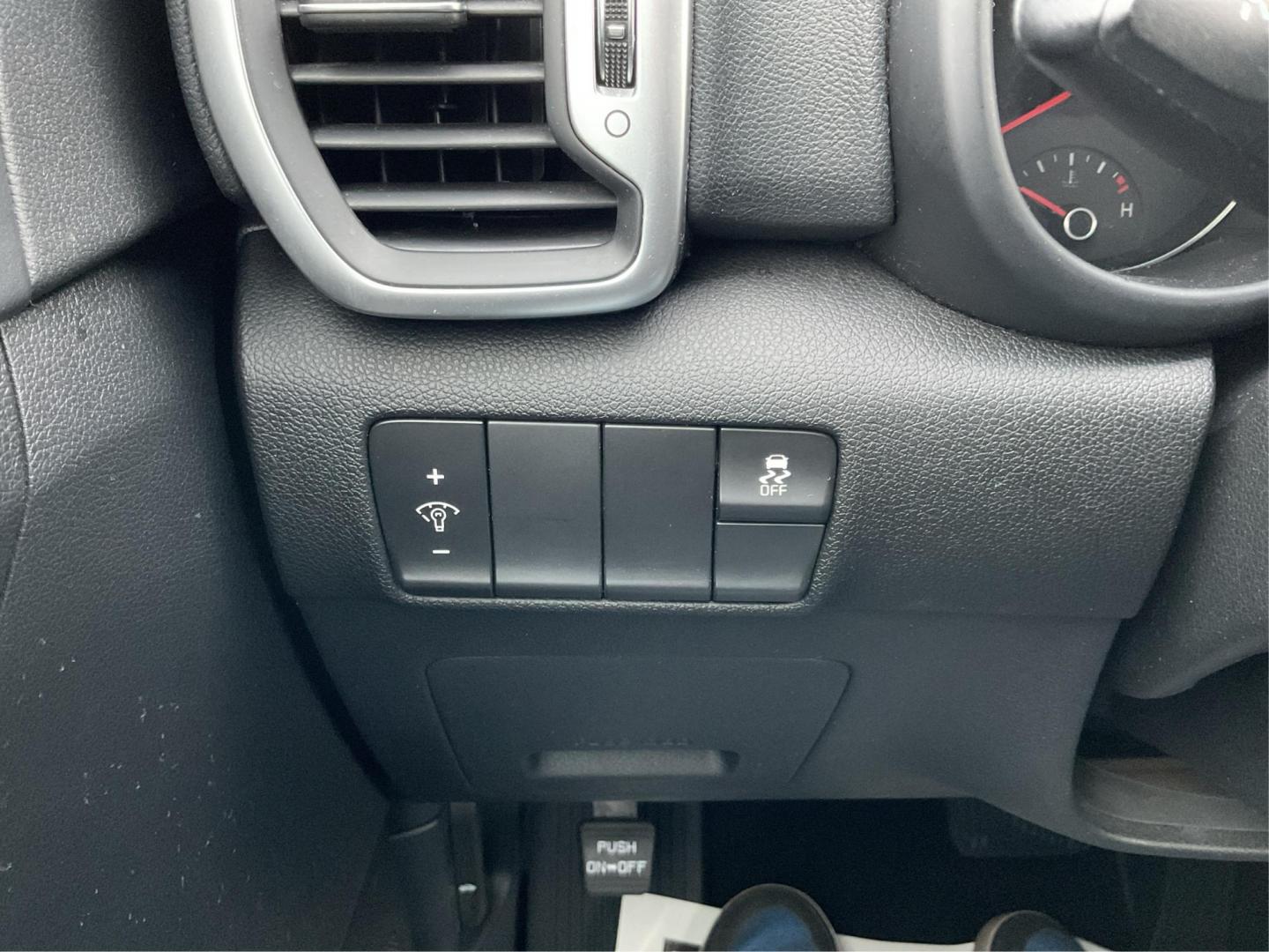 2019 Kia Sportage LX (KNDPMCAC2K7) with an Theta II 2.4L I-4 gasoline direct injection engine, located at 1951 S Dayton Lakeview Rd., New Carlisle, OH, 45344, (937) 908-9800, 39.890999, -84.050255 - Photo#16