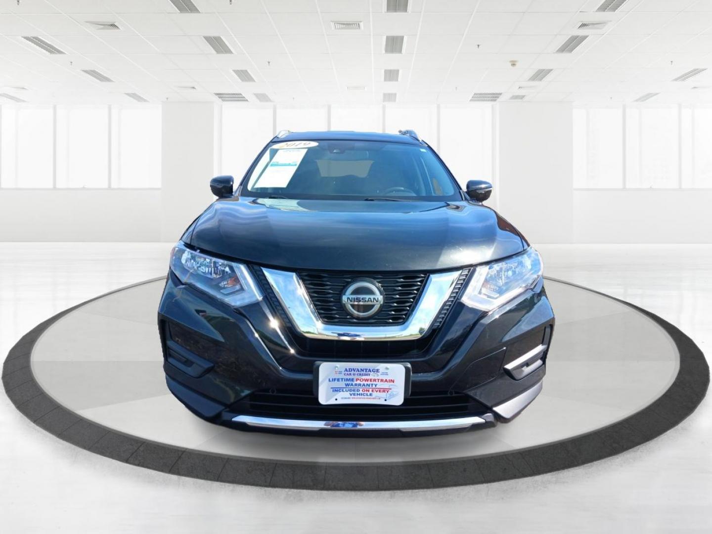 2019 Nissan Rogue SV AWD (KNMAT2MV8KP) with an 2.5L L4 DOHC 16V engine, Continuously Variable Transmission transmission, located at 880 E. National Road, OH, 45377, (937) 908-9800, 39.891918, -84.183975 - Photo#6