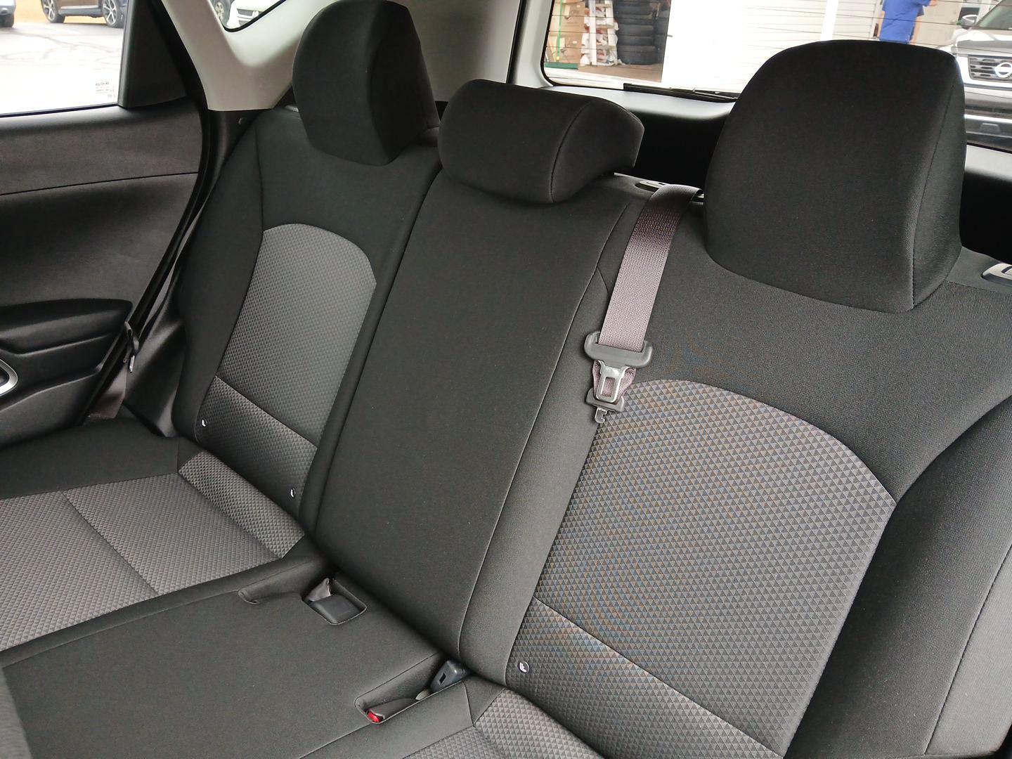 2020 Kia Soul LX CVT (KNDJ23AU1L7) with an 2.0L L4 DOHC 16V engine, Continuously Variable Transmission transmission, located at 1951 S Dayton Lakeview Rd., New Carlisle, OH, 45344, (937) 908-9800, 39.890999, -84.050255 - Photo#9