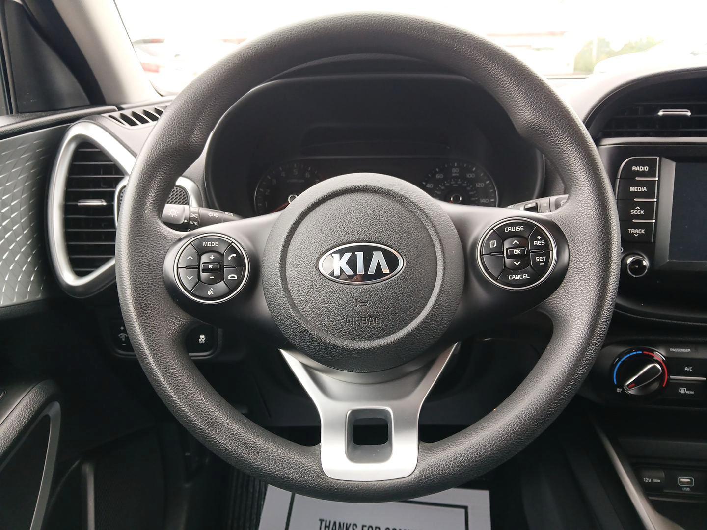 2020 Kia Soul LX CVT (KNDJ23AU1L7) with an 2.0L L4 DOHC 16V engine, Continuously Variable Transmission transmission, located at 1951 S Dayton Lakeview Rd., New Carlisle, OH, 45344, (937) 908-9800, 39.890999, -84.050255 - Photo#15