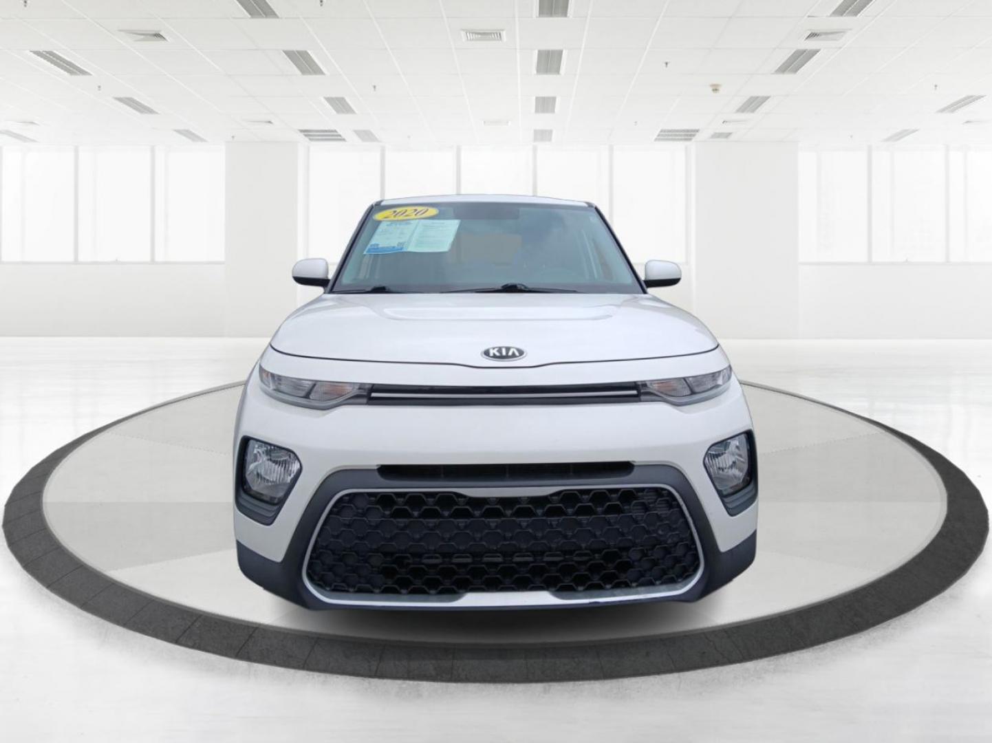 2020 Kia Soul LX CVT (KNDJ23AU1L7) with an 2.0L L4 DOHC 16V engine, Continuously Variable Transmission transmission, located at 1951 S Dayton Lakeview Rd., New Carlisle, OH, 45344, (937) 908-9800, 39.890999, -84.050255 - Photo#6