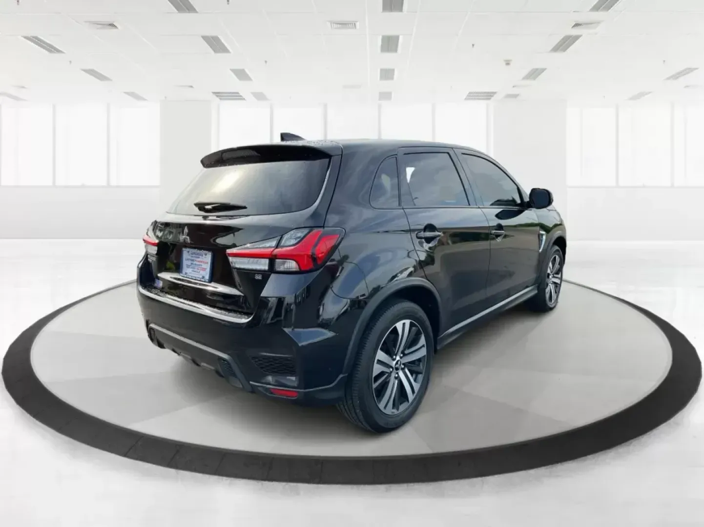 2020 Mitsubishi Outlander Sport 2.0 SE 4WD CVT (JA4AR3AU4LU) with an 2.0L L4 DOHC 16V engine, Continuously Variable Transmission transmission, located at 8750 N County Rd 25A, Piqua, OH, 45356, (937) 908-9800, 40.164391, -84.232513 - Photo#2