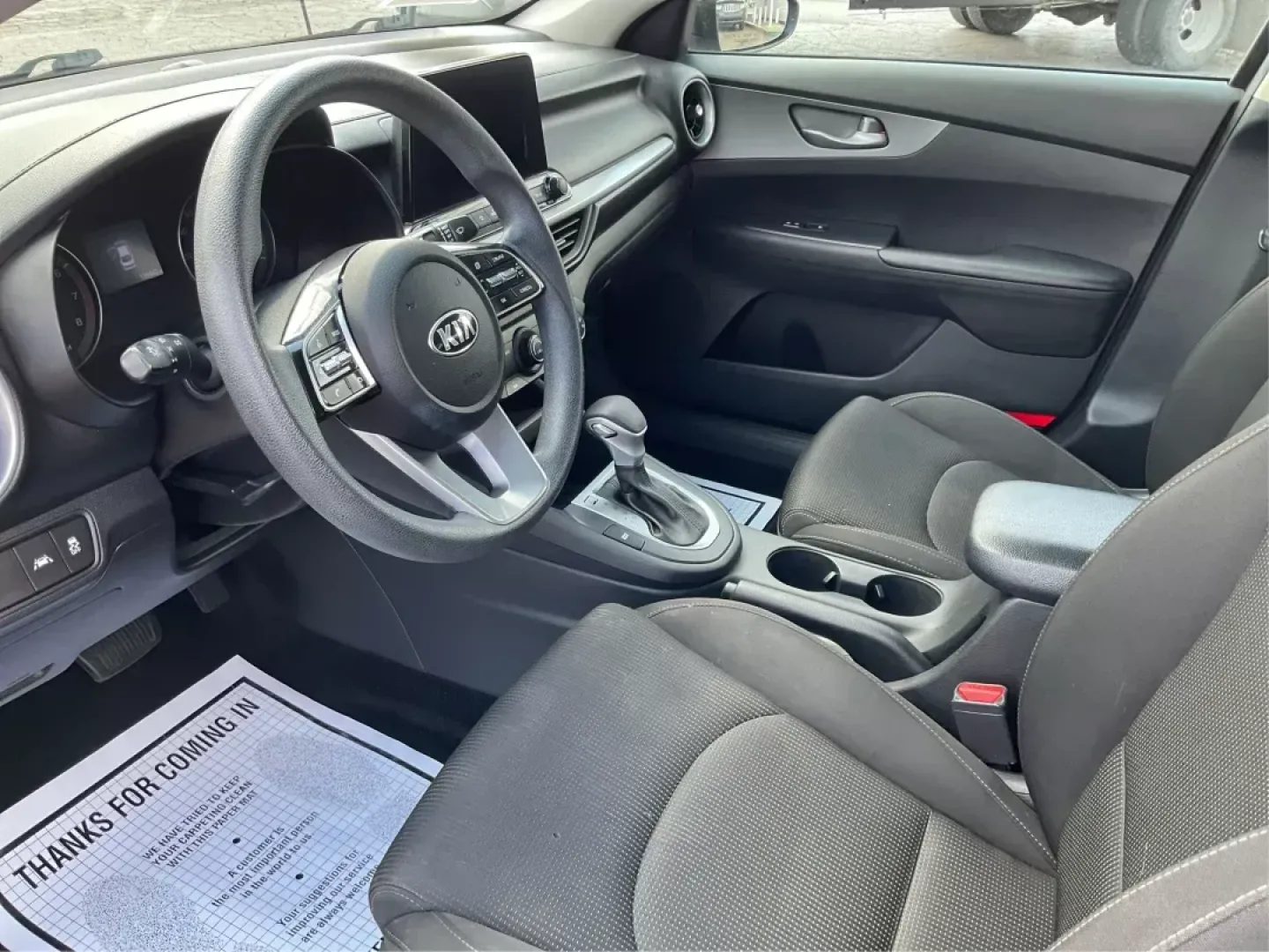 2021 Kia Forte FE (3KPF24AD5ME) with an 2L I-4 DOHC engine, located at 4508 South Dixie Dr, Moraine, OH, 45439, (937) 908-9800, 39.807072, -84.031563 - Photo#8