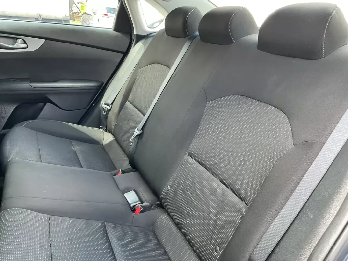 2021 Kia Forte FE (3KPF24AD5ME) with an 2L I-4 DOHC engine, located at 4508 South Dixie Dr, Moraine, OH, 45439, (937) 908-9800, 39.807072, -84.031563 - Photo#9