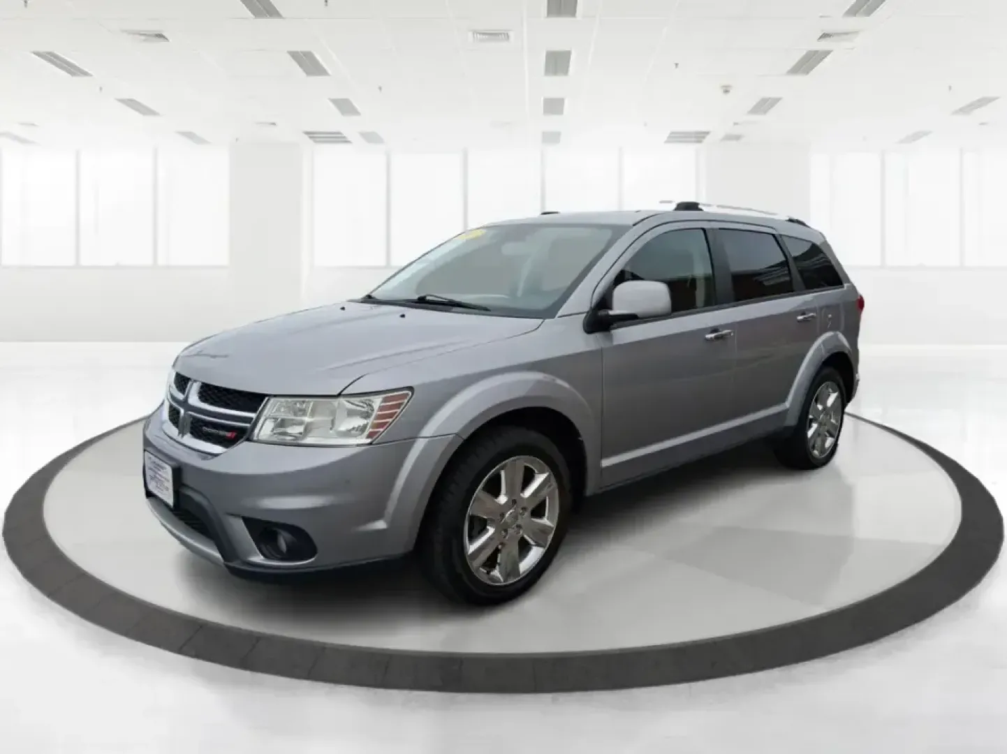 2017 Dodge Journey SXT AWD (3C4PDDBG9HT) with an Pentastar 3.6L V-6 DOHC engine, 6A transmission, located at 1230 East Main St, Xenia, OH, 45385, (937) 908-9800, 39.688026, -83.910172 - ### Explore New Adventures with the 2017 Dodge Journey SXT AWD at Advantage Car and Credit<br /> <br /> Looking for an SUV that can keep up with your dynamic lifestyle? The 2017 Dodge Journey SXT AWD is the perfect companion for growing families, weekend adventurers, and daily commuters alike. With - Photo#8