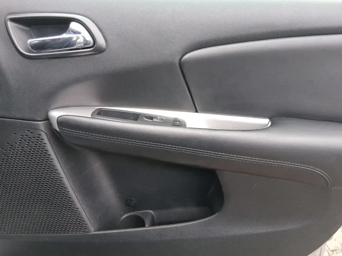 2017 Dodge Journey SXT AWD (3C4PDDBG9HT) with an Pentastar 3.6L V-6 DOHC engine, 6A transmission, located at 1230 East Main St, Xenia, OH, 45385, (937) 908-9800, 39.688026, -83.910172 - ### Explore New Adventures with the 2017 Dodge Journey SXT AWD at Advantage Car and Credit<br /> <br /> Looking for an SUV that can keep up with your dynamic lifestyle? The 2017 Dodge Journey SXT AWD is the perfect companion for growing families, weekend adventurers, and daily commuters alike. With - Photo#20