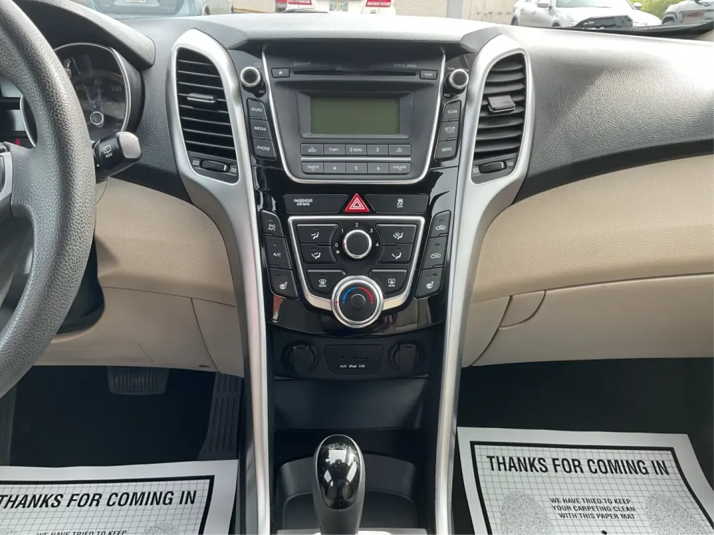 2014 Hyundai Elantra GT GT (KMHD35LH4EU) with an Other engine, located at 4508 South Dixie Dr, Moraine, OH, 45439, (937) 908-9800, 39.689976, -84.218452 - **Discover Your Next Adventure with the 2014 Hyundai Elantra GT at Advantage Car and Credit!**<br /> <br /> Are you searching for a reliable vehicle that fits seamlessly into both your daily routine and your weekend getaways? Look no further than the 2014 Hyundai Elantra GT, available at Advantage C - Photo#13