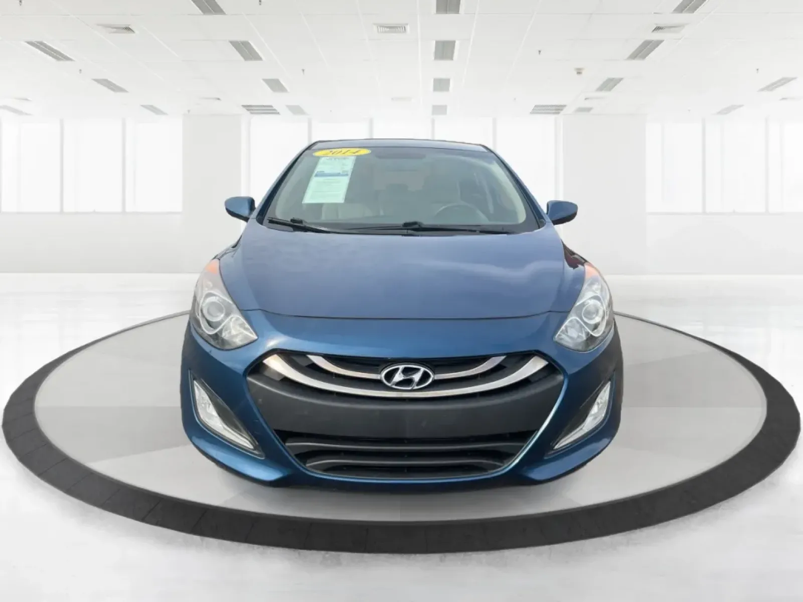 2014 Hyundai Elantra GT GT (KMHD35LH4EU) with an Other engine, located at 1184 Kauffman Ave, Fairborn, OH, 45324, (937) 908-9800, 39.807072, -84.030914 - **Discover Your Next Adventure with the 2014 Hyundai Elantra GT at Advantage Car and Credit!**<br /> <br /> Are you searching for a reliable vehicle that fits seamlessly into both your daily routine and your weekend getaways? Look no further than the 2014 Hyundai Elantra GT, available at Advantage C - Photo#7
