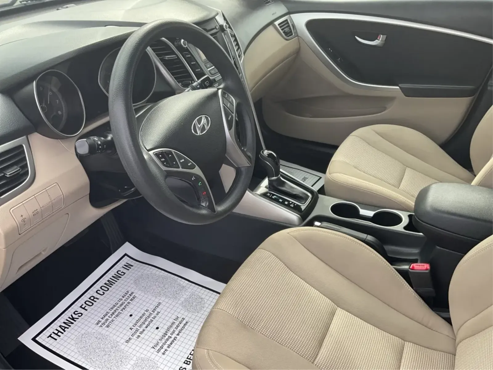 2014 Hyundai Elantra GT GT (KMHD35LH4EU) with an Other engine, located at 1184 Kauffman Ave, Fairborn, OH, 45324, (937) 908-9800, 39.807072, -84.030914 - **Discover Your Next Adventure with the 2014 Hyundai Elantra GT at Advantage Car and Credit!**<br /> <br /> Are you searching for a reliable vehicle that fits seamlessly into both your daily routine and your weekend getaways? Look no further than the 2014 Hyundai Elantra GT, available at Advantage C - Photo#9