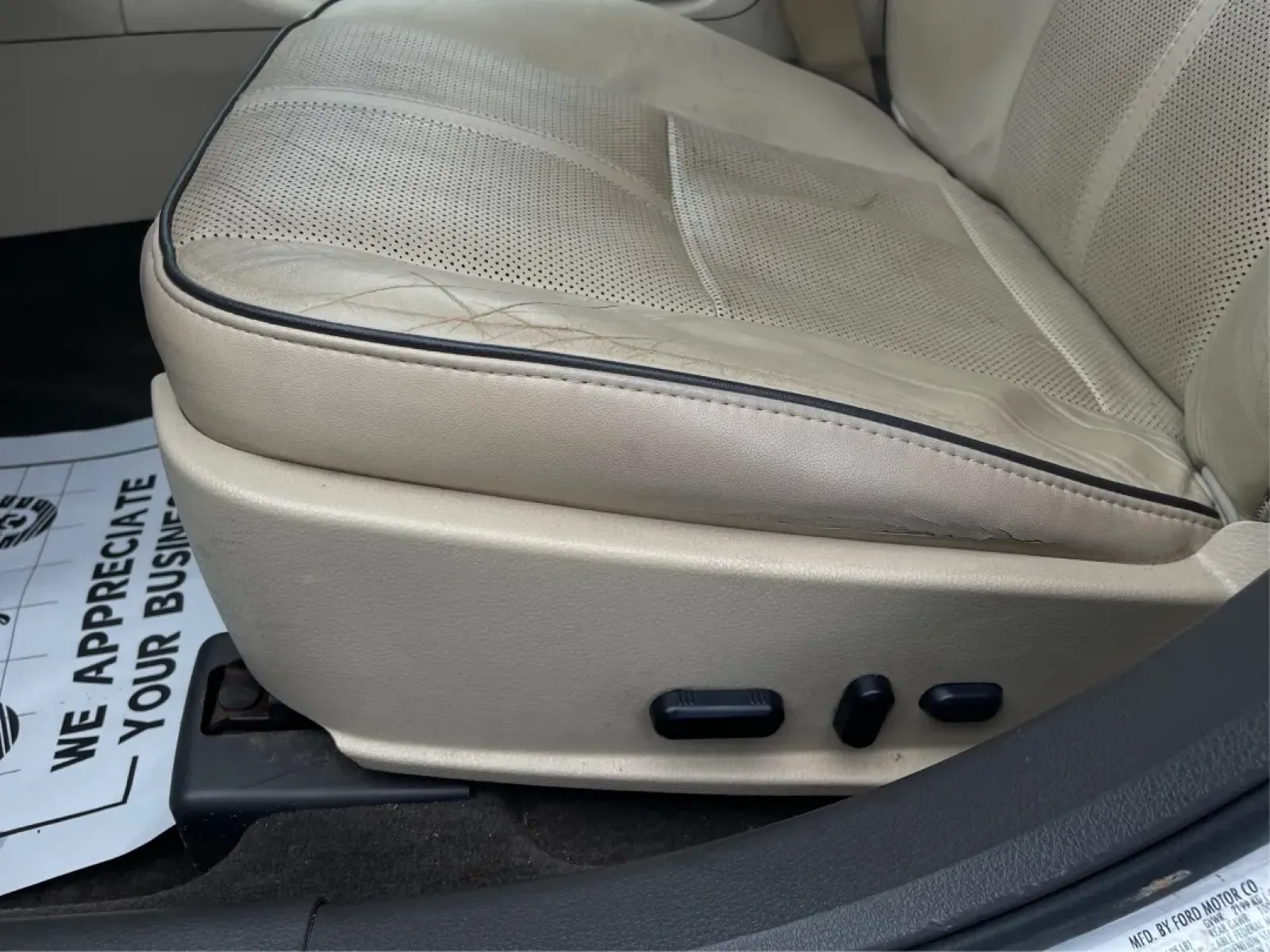 2012 Lincoln MKZ Base (3LNHL2JC1CR) with an Other engine, located at 401 Woodman Dr, Riverside, OH, 45431, (937) 908-9800, 39.760899, -84.123421 - **Discover Luxury and Comfort with the 2012 Lincoln MKZ at Advantage Car and Credit!**<br /> <br /> Imagine gliding through the streets of Fairborn, OH in a stylish and comfortable sedan that's perfect for your daily commute or weekend adventures. The 2012 Lincoln MKZ is more than just a car; it's a - Photo#18