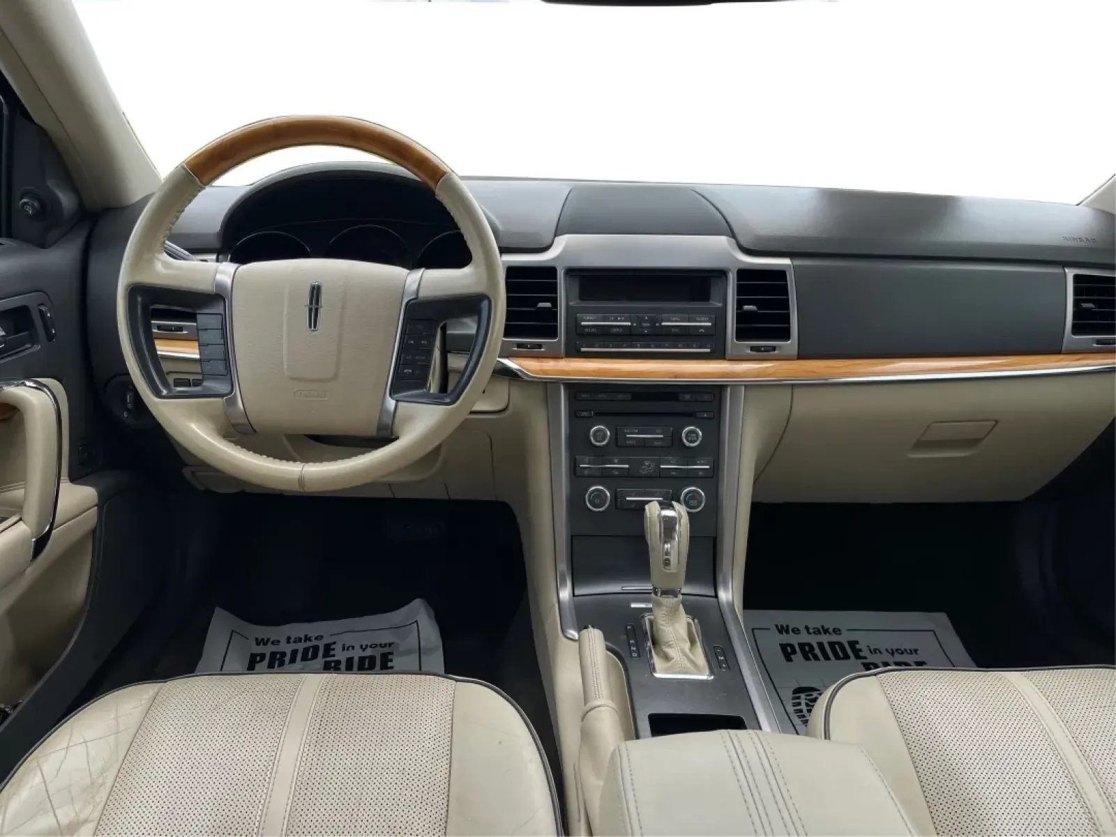 2012 Lincoln MKZ Base (3LNHL2JC1CR) with an Other engine, located at 401 Woodman Dr, Riverside, OH, 45431, (937) 908-9800, 39.760899, -84.123421 - **Discover Luxury and Comfort with the 2012 Lincoln MKZ at Advantage Car and Credit!**<br /> <br /> Imagine gliding through the streets of Fairborn, OH in a stylish and comfortable sedan that's perfect for your daily commute or weekend adventures. The 2012 Lincoln MKZ is more than just a car; it's a - Photo#21