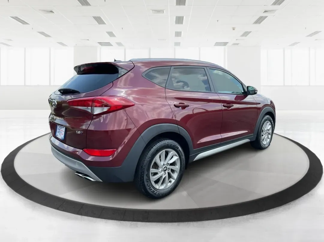 2017 Hyundai Tucson Eco (KM8J33A24HU) with an 1.6L I-4 gasoline direct injection engine, located at 401 Woodman Dr, Riverside, OH, 45431, (937) 908-9800, 39.760899, -84.123421 - ### Discover the Perfect SUV for Your Adventures: 2017 Hyundai Tucson Eco at Advantage Car and Credit<br /> <br /> Are you searching for a reliable SUV that fits seamlessly into your active lifestyle? Look no further! The 2017 Hyundai Tucson Eco is the perfect companion for weekend adventures, daily - Photo#2