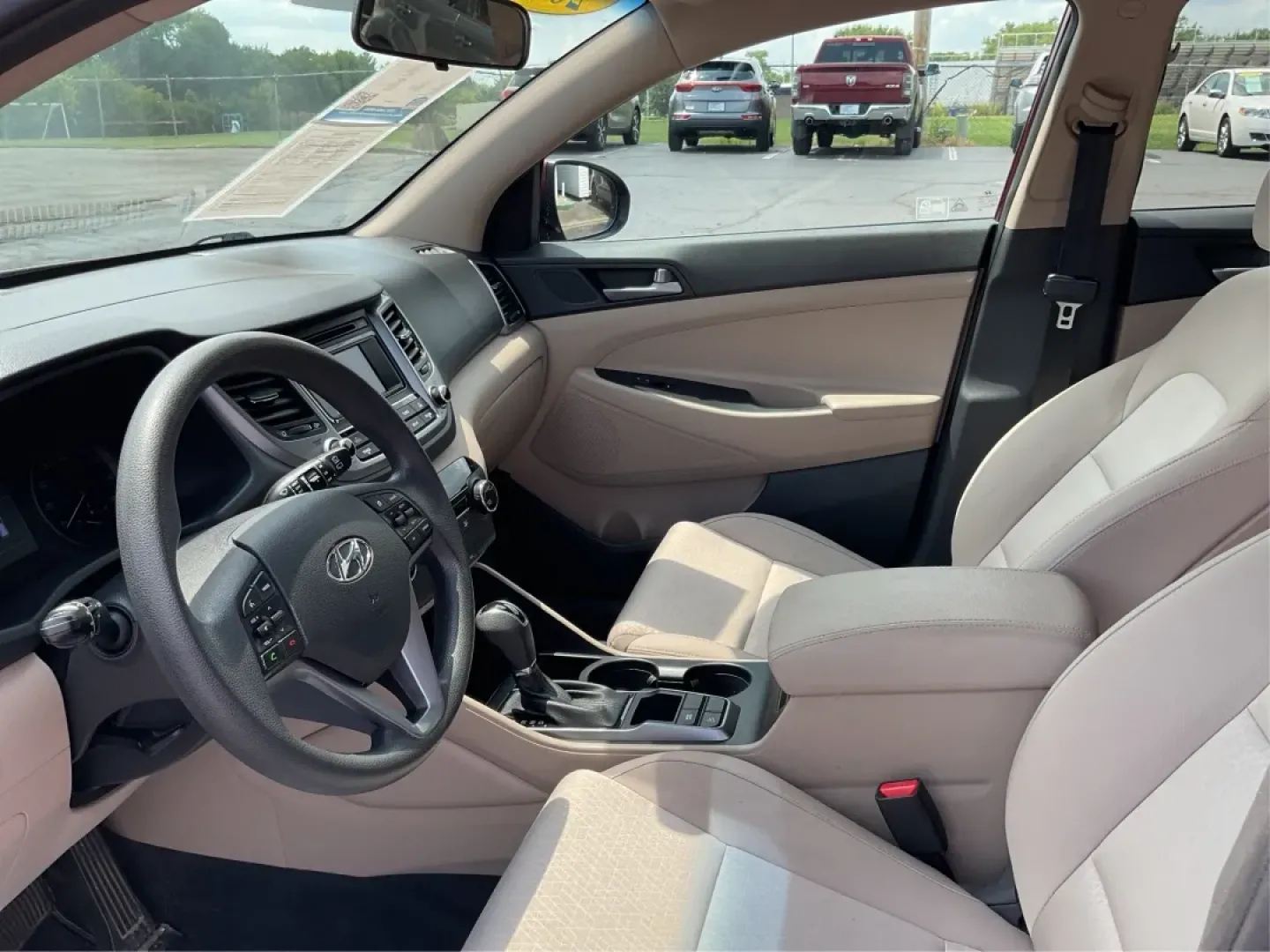 2017 Hyundai Tucson Eco (KM8J33A24HU) with an 1.6L I-4 gasoline direct injection engine, located at 1099 N County Rd 25A , Troy, OH, 45373, (937) 908-9800, 40.057079, -84.212883 - ### Discover the Perfect SUV for Your Adventures: 2017 Hyundai Tucson Eco at Advantage Car and Credit<br /> <br /> Are you searching for a reliable SUV that fits seamlessly into your active lifestyle? Look no further! The 2017 Hyundai Tucson Eco is the perfect companion for weekend adventures, daily - Photo#9