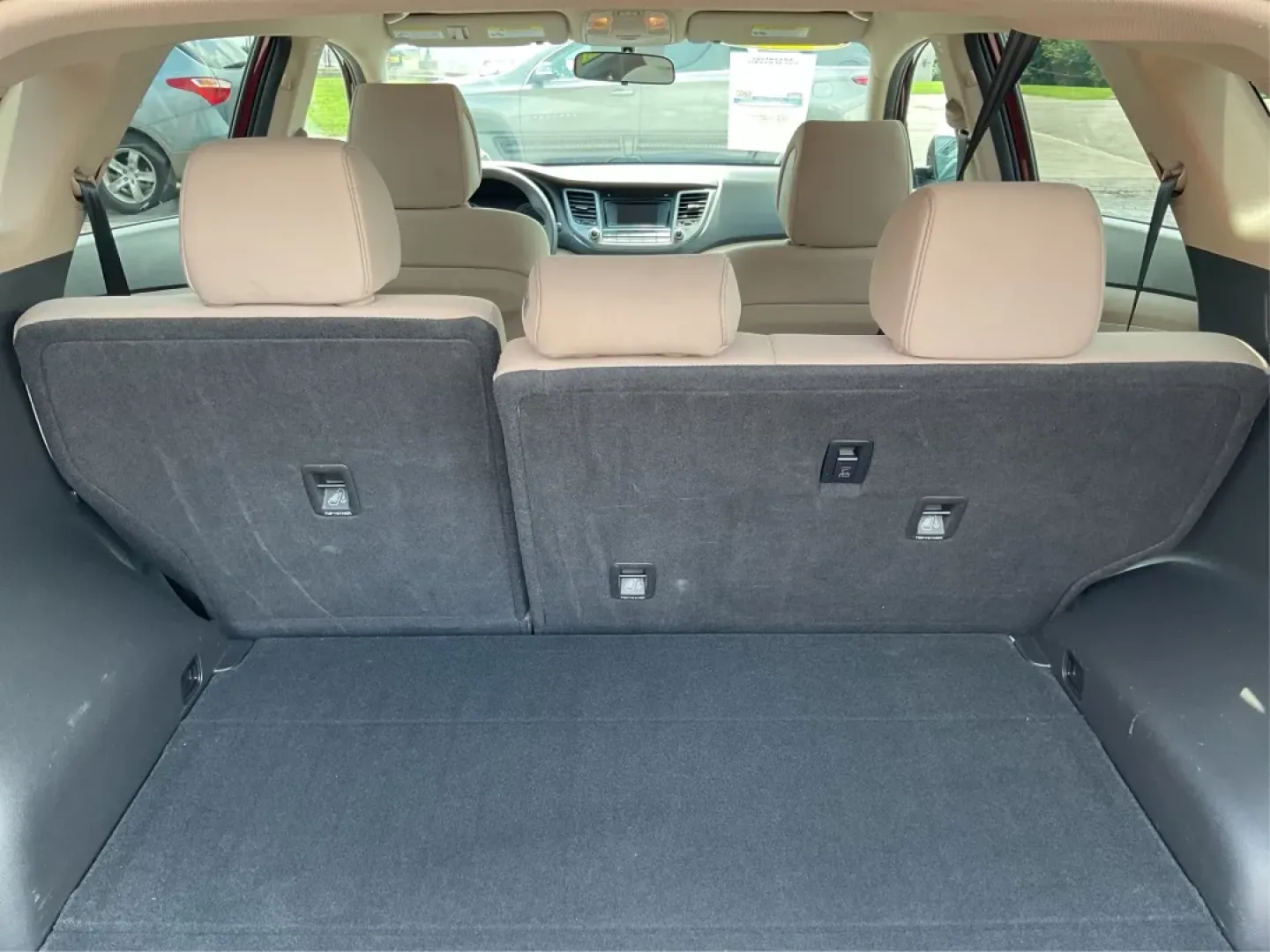 2017 Hyundai Tucson Eco (KM8J33A24HU) with an 1.6L I-4 gasoline direct injection engine, located at 1099 N County Rd 25A , Troy, OH, 45373, (937) 908-9800, 40.057079, -84.212883 - ### Discover the Perfect SUV for Your Adventures: 2017 Hyundai Tucson Eco at Advantage Car and Credit<br /> <br /> Are you searching for a reliable SUV that fits seamlessly into your active lifestyle? Look no further! The 2017 Hyundai Tucson Eco is the perfect companion for weekend adventures, daily - Photo#12