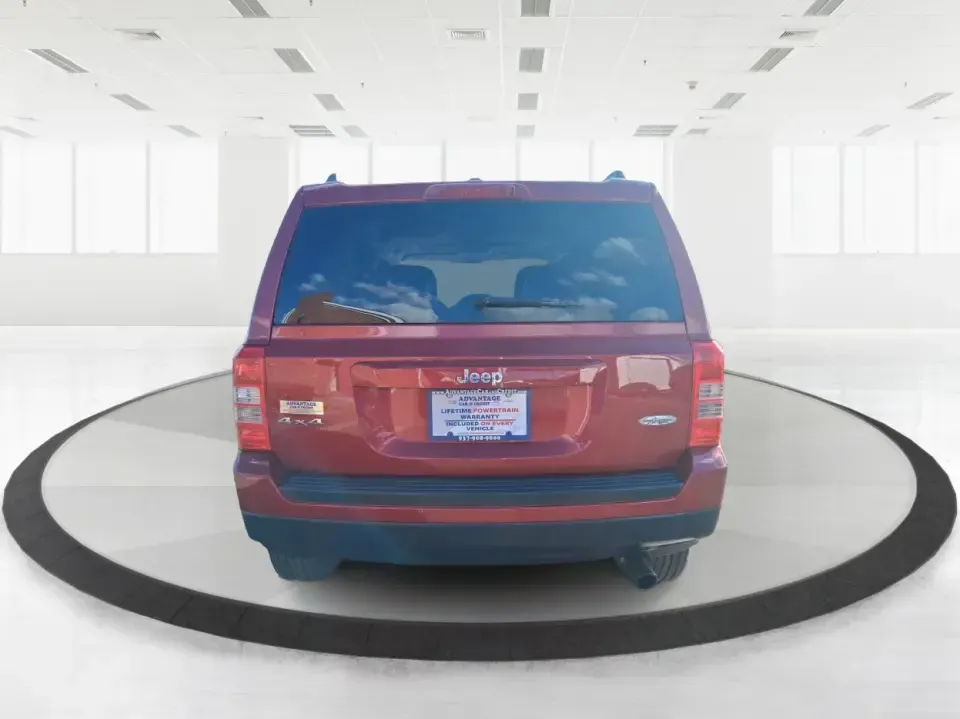 2015 Jeep Patriot Latitude 4WD (1C4NJRFB8FD) with an 2.4L L4 DOHC 16V engine, located at 1951 S Dayton Lakeview Rd., New Carlisle, OH, 45344, (937) 908-9800, 39.890999, -84.050255 - Weekend getaways to the Miami Valley, snowy commutes up I70, and everyday errands with room for friends and gear-this 2015 Jeep Patriot Latitude 4WD is built for drivers who want SUV versatility without giving up budget-friendly practicality. If your lifestyle includes hauling sports bags to practic - Photo#3