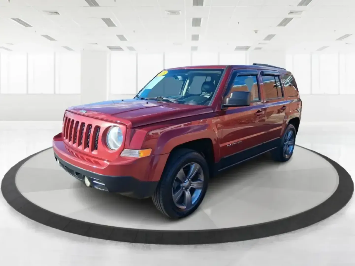 2015 Jeep Patriot Latitude 4WD (1C4NJRFB8FD) with an 2.4L L4 DOHC 16V engine, located at 1951 S Dayton Lakeview Rd., New Carlisle, OH, 45344, (937) 908-9800, 39.890999, -84.050255 - Weekend getaways to the Miami Valley, snowy commutes up I70, and everyday errands with room for friends and gear-this 2015 Jeep Patriot Latitude 4WD is built for drivers who want SUV versatility without giving up budget-friendly practicality. If your lifestyle includes hauling sports bags to practic - Photo#8