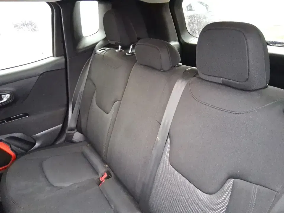 2018 Jeep Renegade Upland Edition 4x4 (ZACCJBAB1JP) with an Tigershark MultiAir 2.4L I-4 variable valve contro engine, 6M transmission, located at 4508 South Dixie Dr, Moraine, OH, 45439, (937) 908-9800, 39.689976, -84.218452 - Weekend getaways to John Bryan State Park, snowy commutes down US-35, or daily school-and-grocery runs around Xenia all get easier when you've got a compact SUV that's sized for city parking but ready for Ohio backroads. This 2018 Jeep Renegade Upland Edition 4x4 brings that go-anywhere, do-everythi - Photo#10