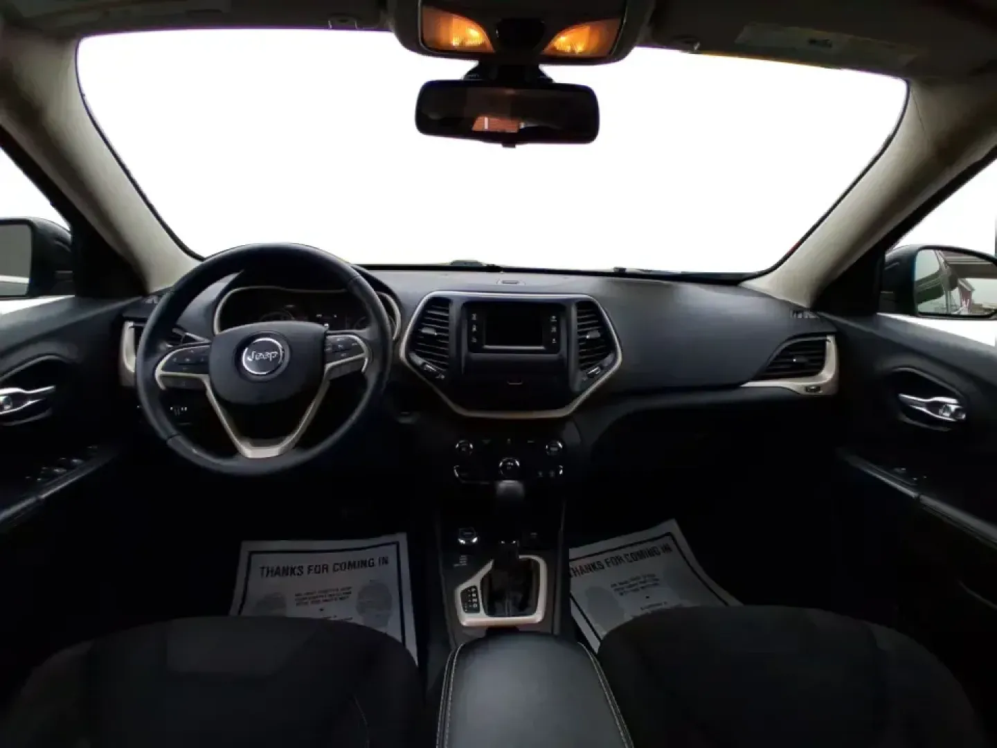 2015 Jeep Cherokee Latitude (1C4PJMCBXFW) with an 2.4L L4 DOHC 16V engine, 9-Speed Automatic transmission, located at 1230 East Main St, Xenia, OH, 45385, (937) 908-9800, 39.688026, -83.910172 - Weekend escapes to John Bryan State Park, snowy school runs, and everyday commuting up US35 feel a lot easier when you're driving a capable crossover that's comfortable, confident, and ready for Ohio weather. This 2015 Jeep Cherokee Latitude is a smart fit for busy families in Beavercreek, professio - Photo#20