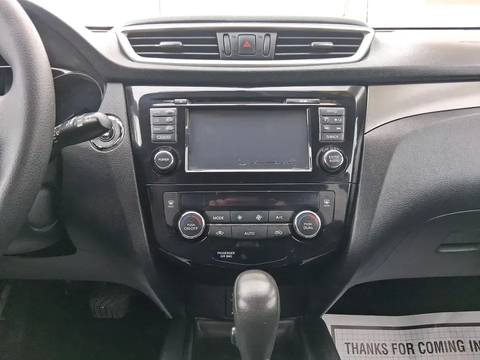 2016 Nissan Rogue SV (KNMAT2MV9GP) with an 2.5L I-4 DOHC engine, CVT transmission, located at 880 E. National Road, Vandalia, OH, 45377, (937) 908-9800, 39.891918, -84.183594 - Need a dependable SUV that fits real life in Vandalia-school drop-offs, long commutes to Dayton, and weekend getaways up I75-without the stress of traditional bank hurdles? This 2016 Nissan Rogue SV in Magnetic Black is a smart, versatile choice for busy families, frequent travelers, and budget-cons - Photo#14